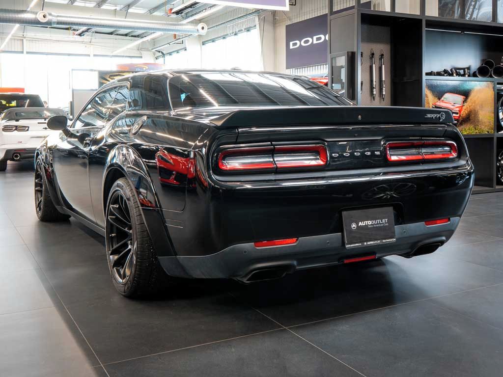Dodge Challenger, 6.2 SRT Hellcat Widebody 717HP - fotka 3
