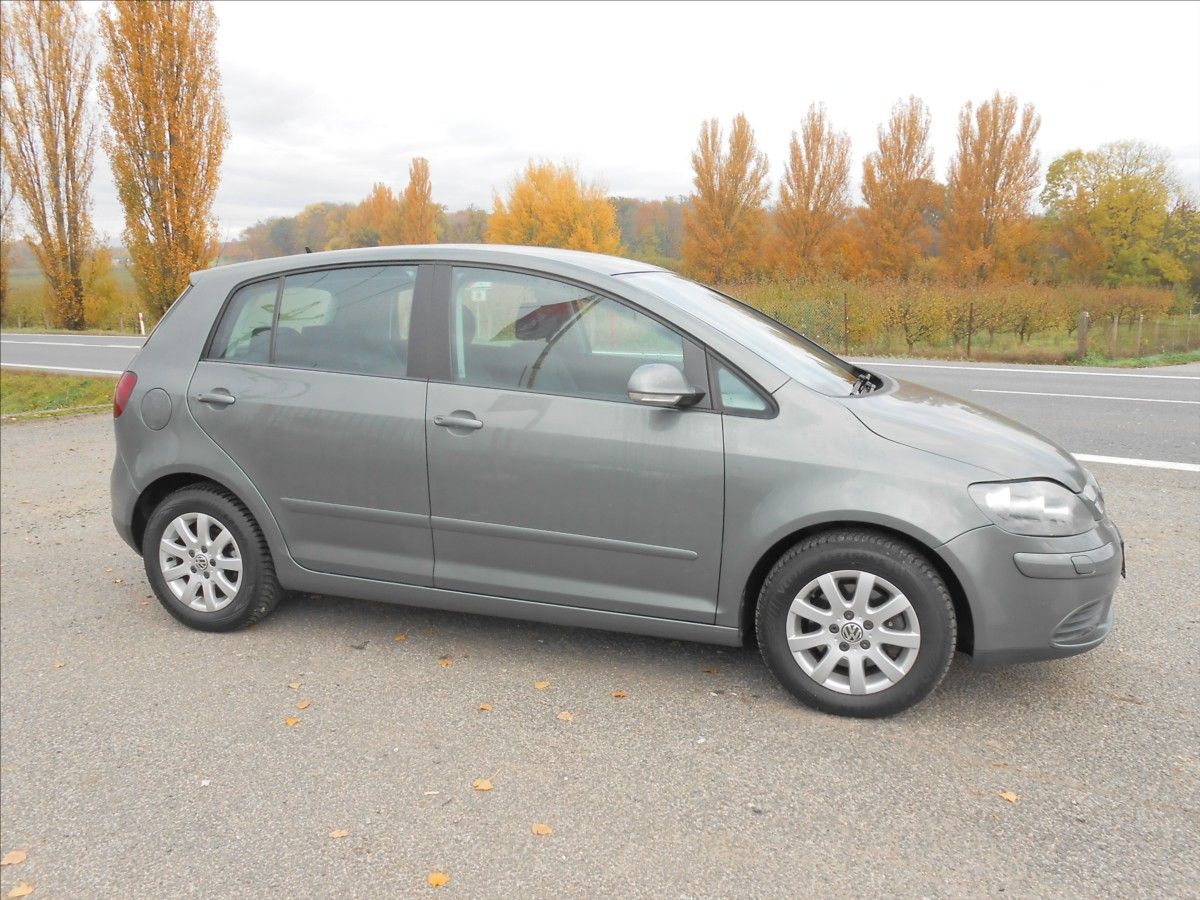 Volkswagen Golf Plus, 1,6 85 kW SERVISKA - fotka 6