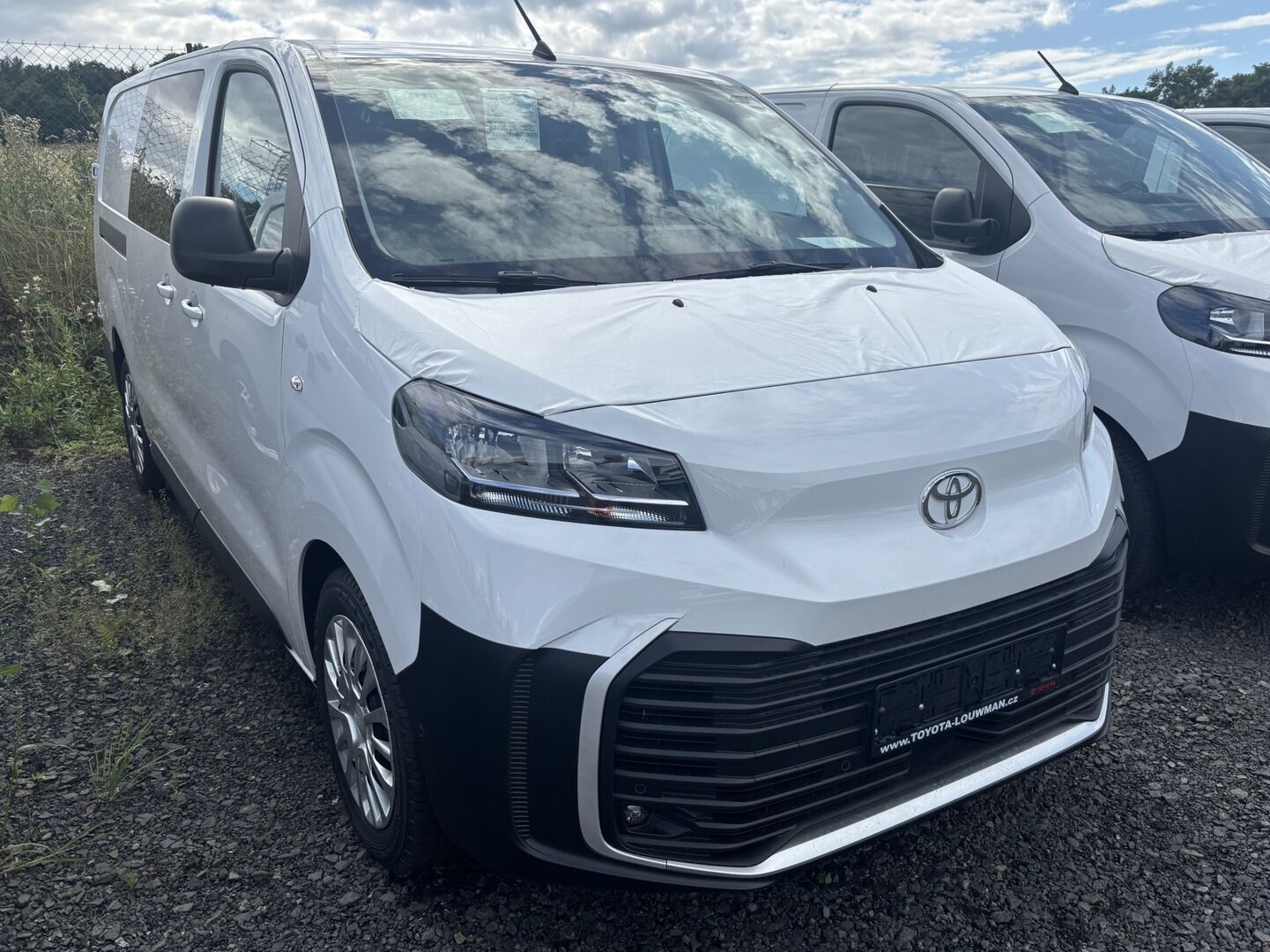 Toyota Proace, 2,2 L2 Crew Cab 6 míst