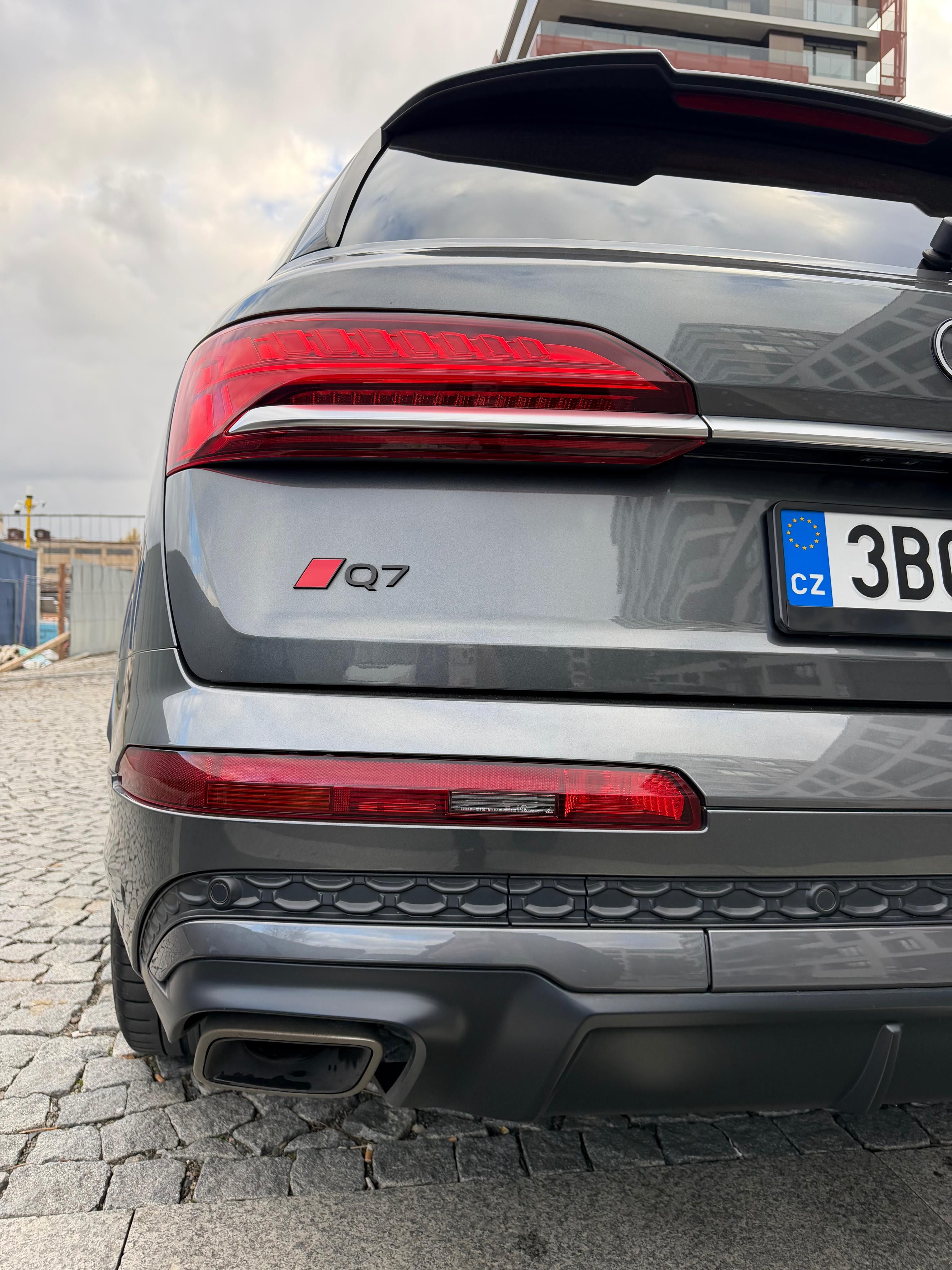 Audi Q7, S line, 55, 7mist, Air, DPH - fotka 5