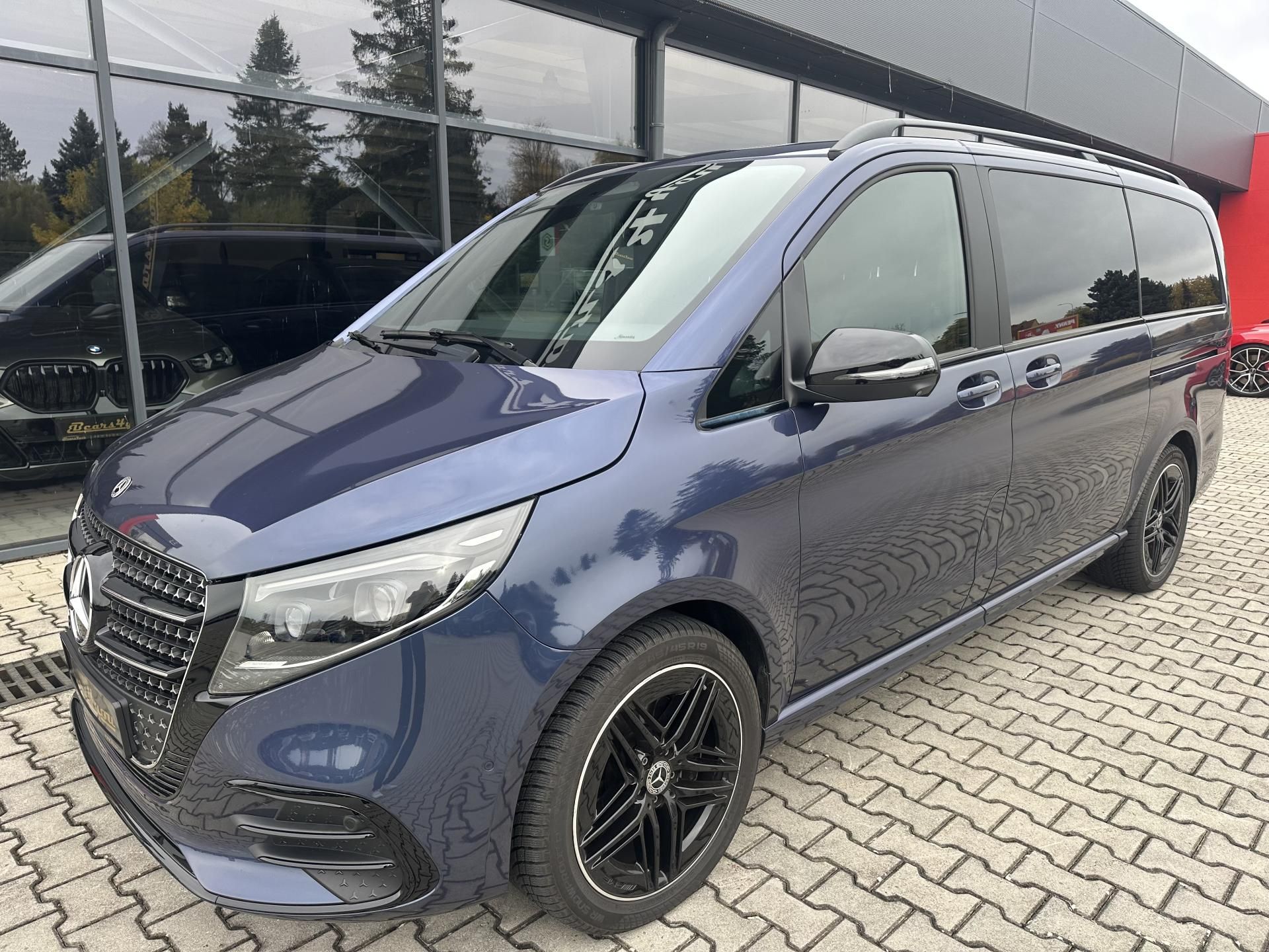 Mercedes-Benz Třídy V, 300d 174kW 4M AMG LONG NT K360 - fotka 3