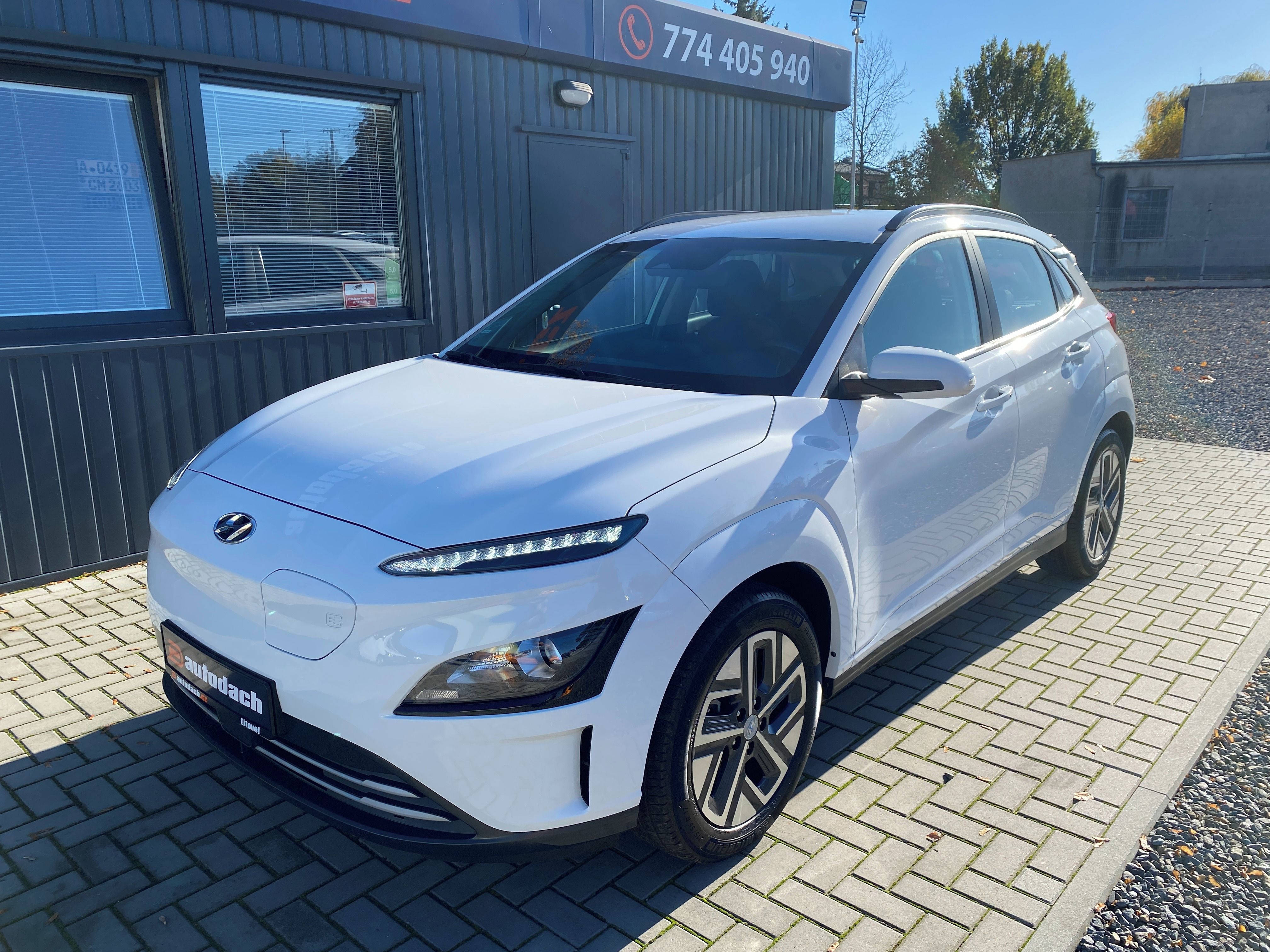 Hyundai Kona, EV 100KW - 1xMAJ - DPH - TOP - fotka 2