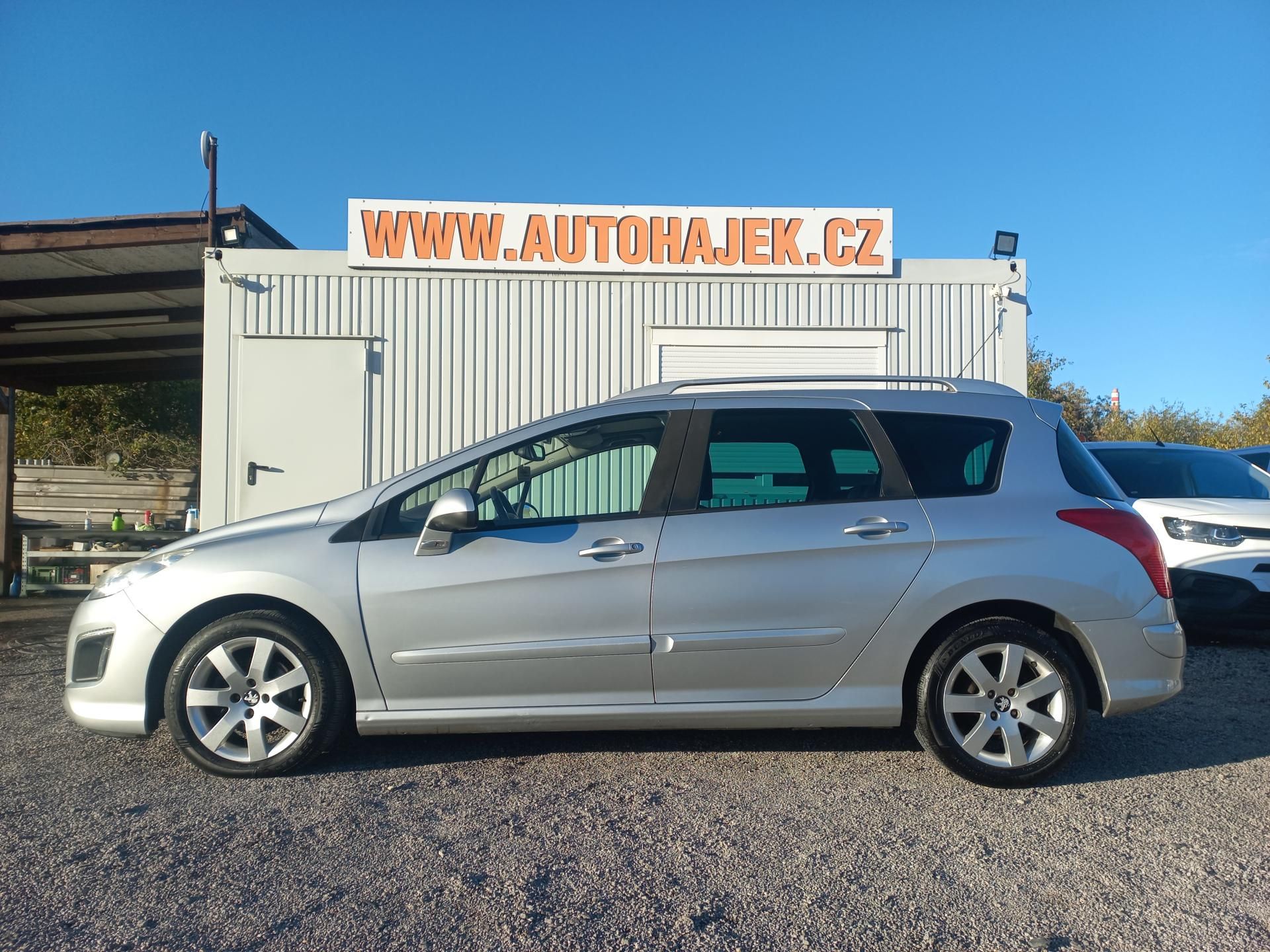 Peugeot 308, SW 1.6eHDi 82kW Panorama - fotka 5