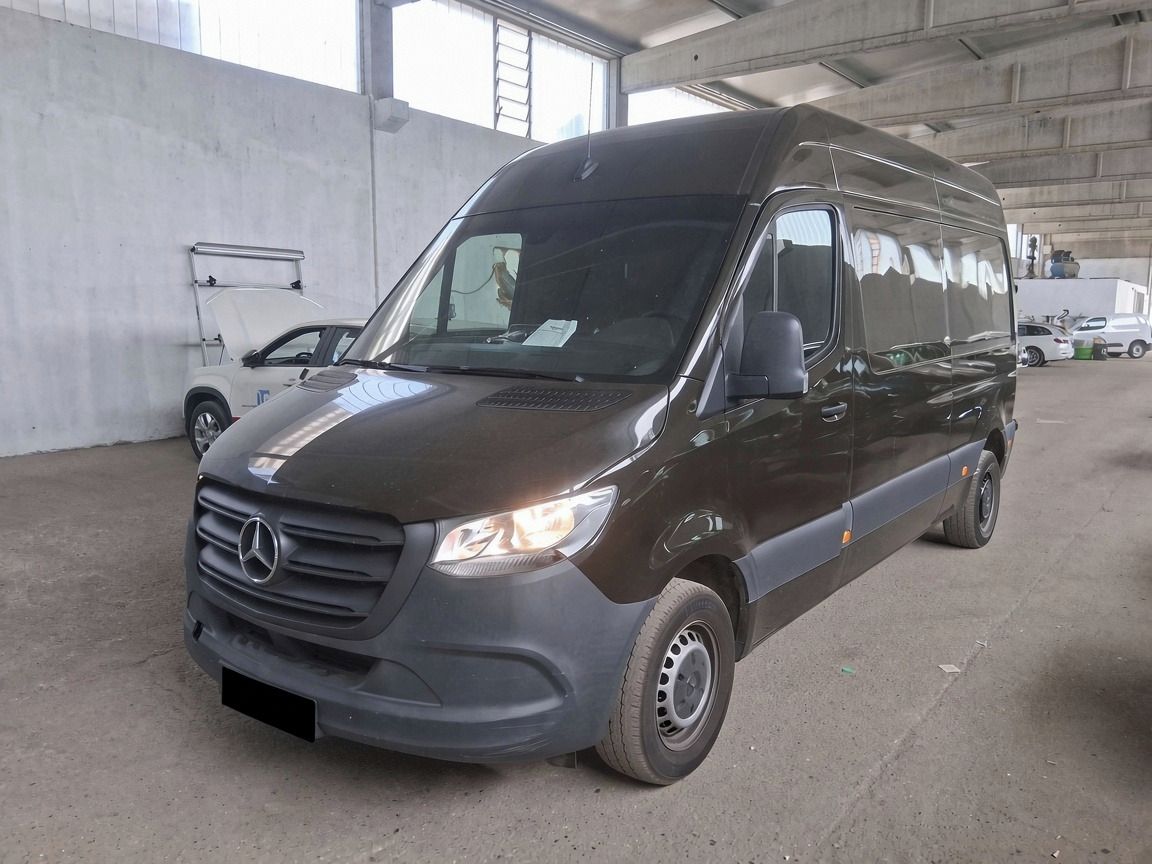 Mercedes-Benz Sprinter, Mercedes-Benz Sprinter 311 CDI