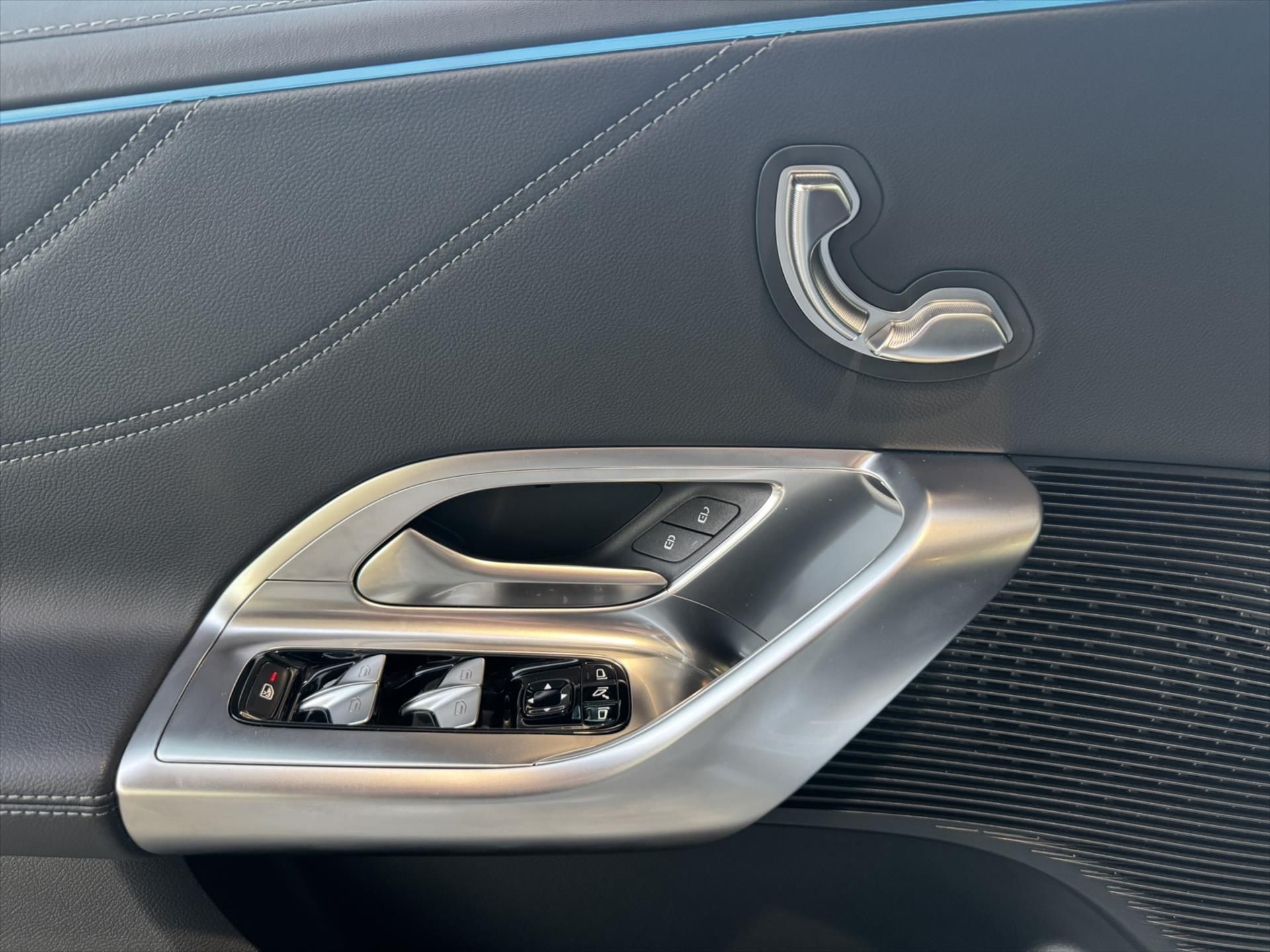 Mercedes-Benz GLC, GLC 400 4M electric*AMG - fotka 5