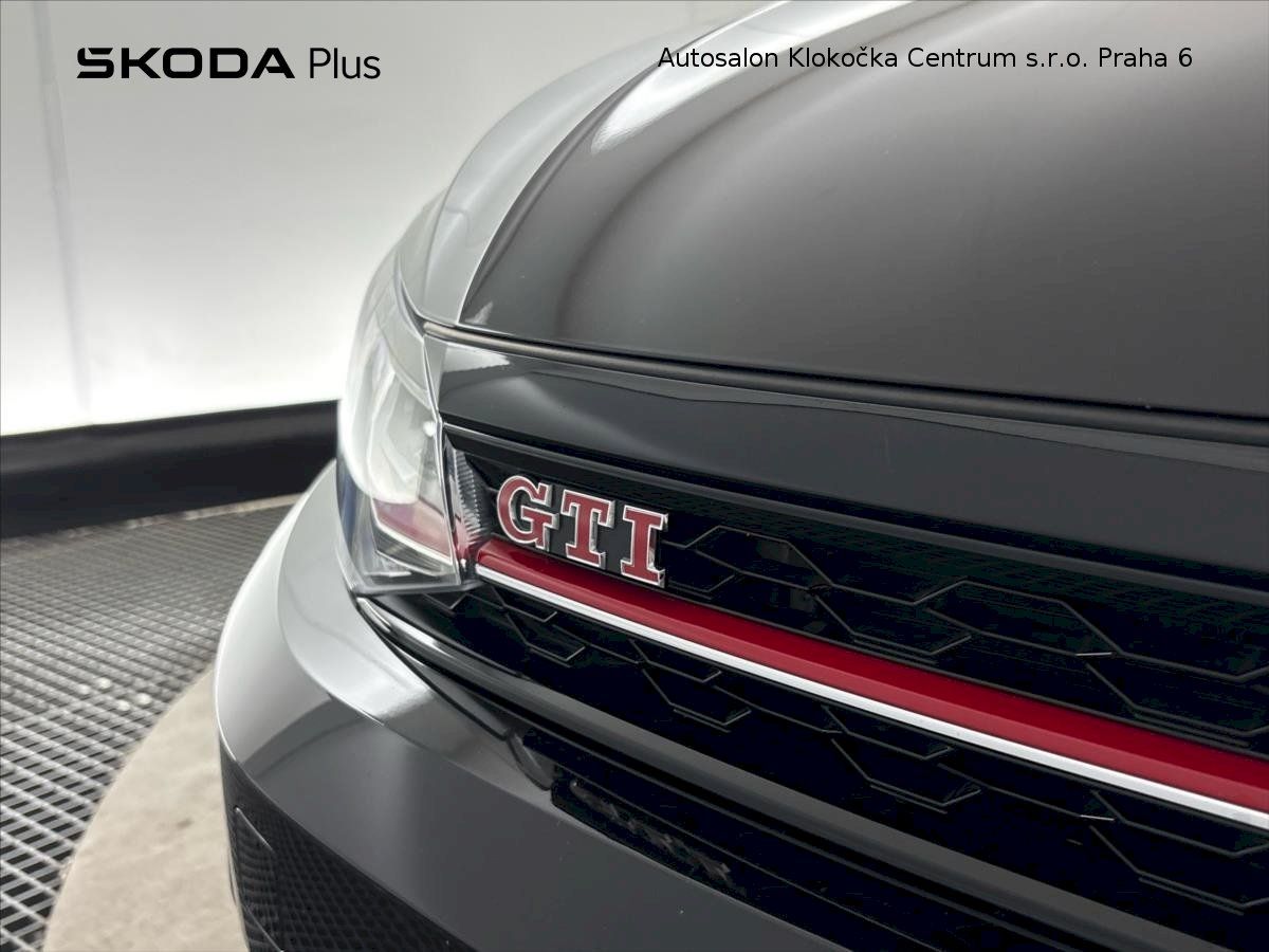 Volkswagen Polo, TSI147 kW GTI  DSG - fotka 6