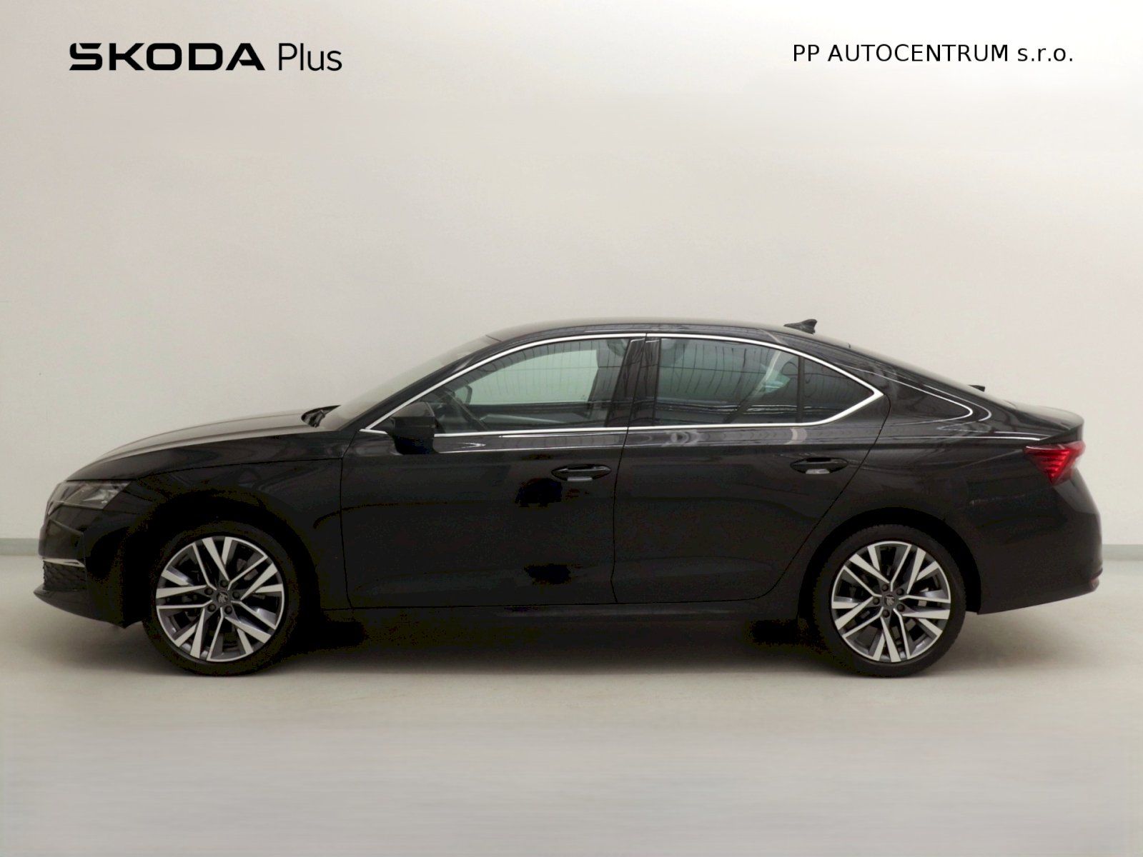 Škoda Octavia, Exclusive Selection 4x4 DSG 2. - fotka 3