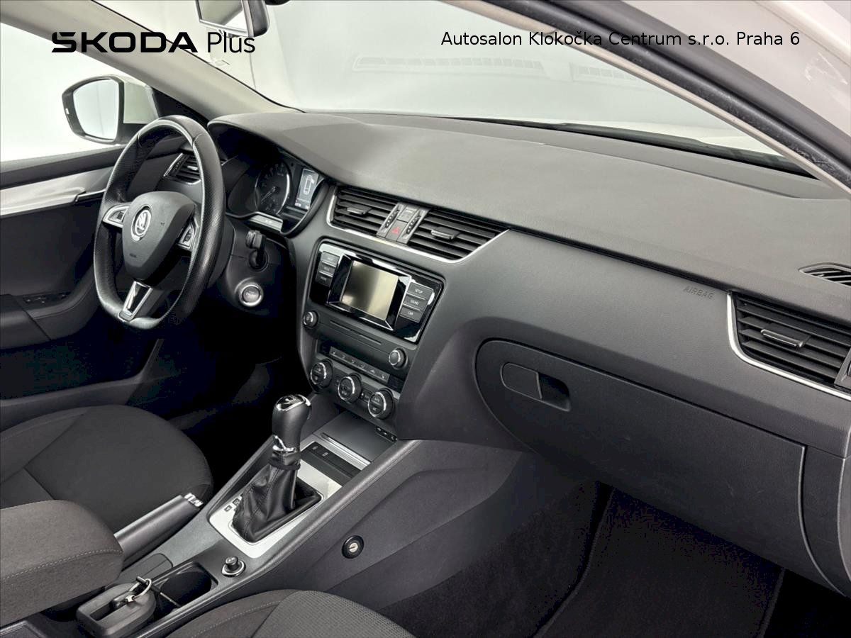 Škoda Octavia, TDI110 kW Elegance 6DSG - fotka 6