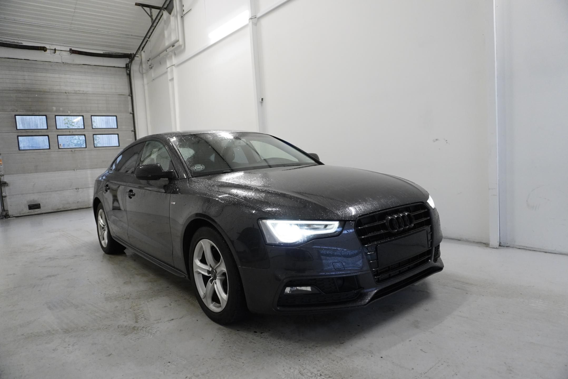 Audi A5, 1,8 TFSI AUTOMAT - fotka 3