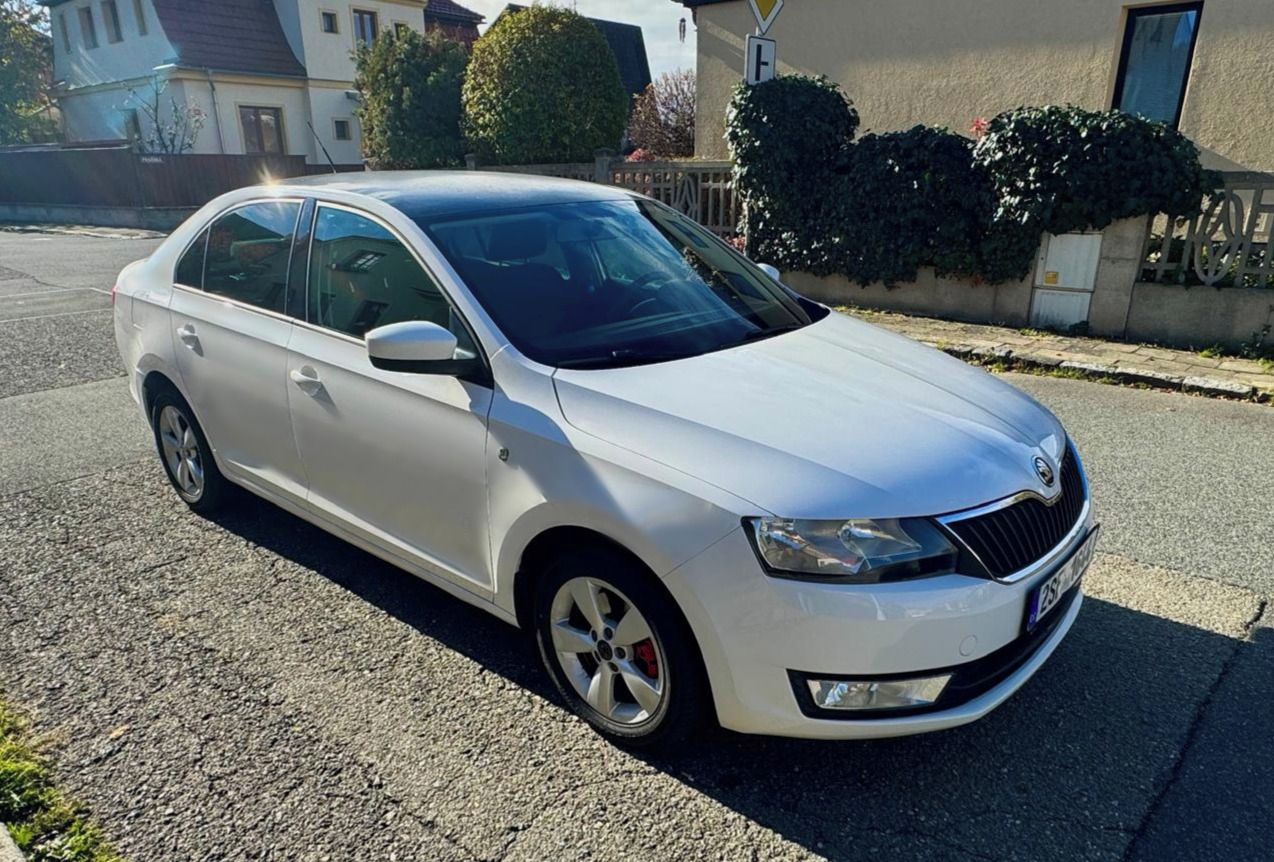 Škoda Rapid - fotka 3
