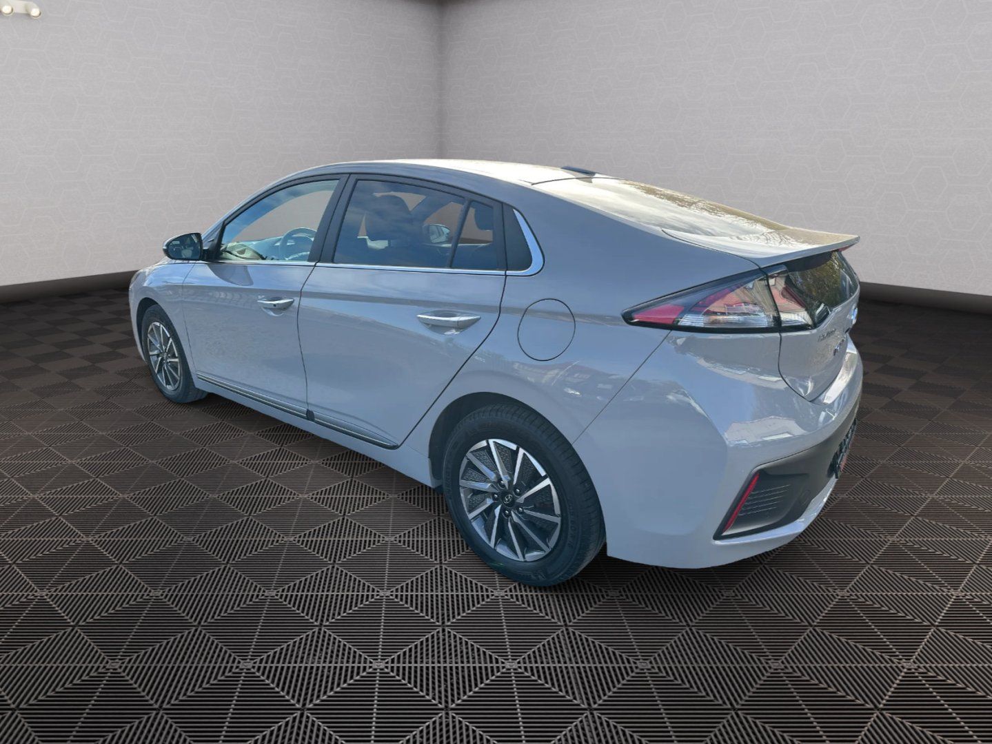 Hyundai Ioniq, 38,3 kWh Level 5 SoH 100% - fotka 5