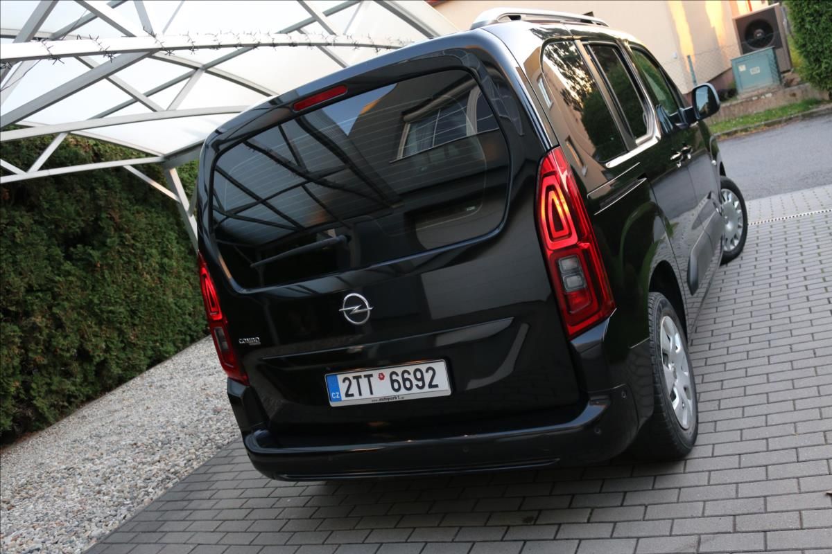 Opel Combo, 1,2 LIFE,81KW,87000 Km - fotka 6