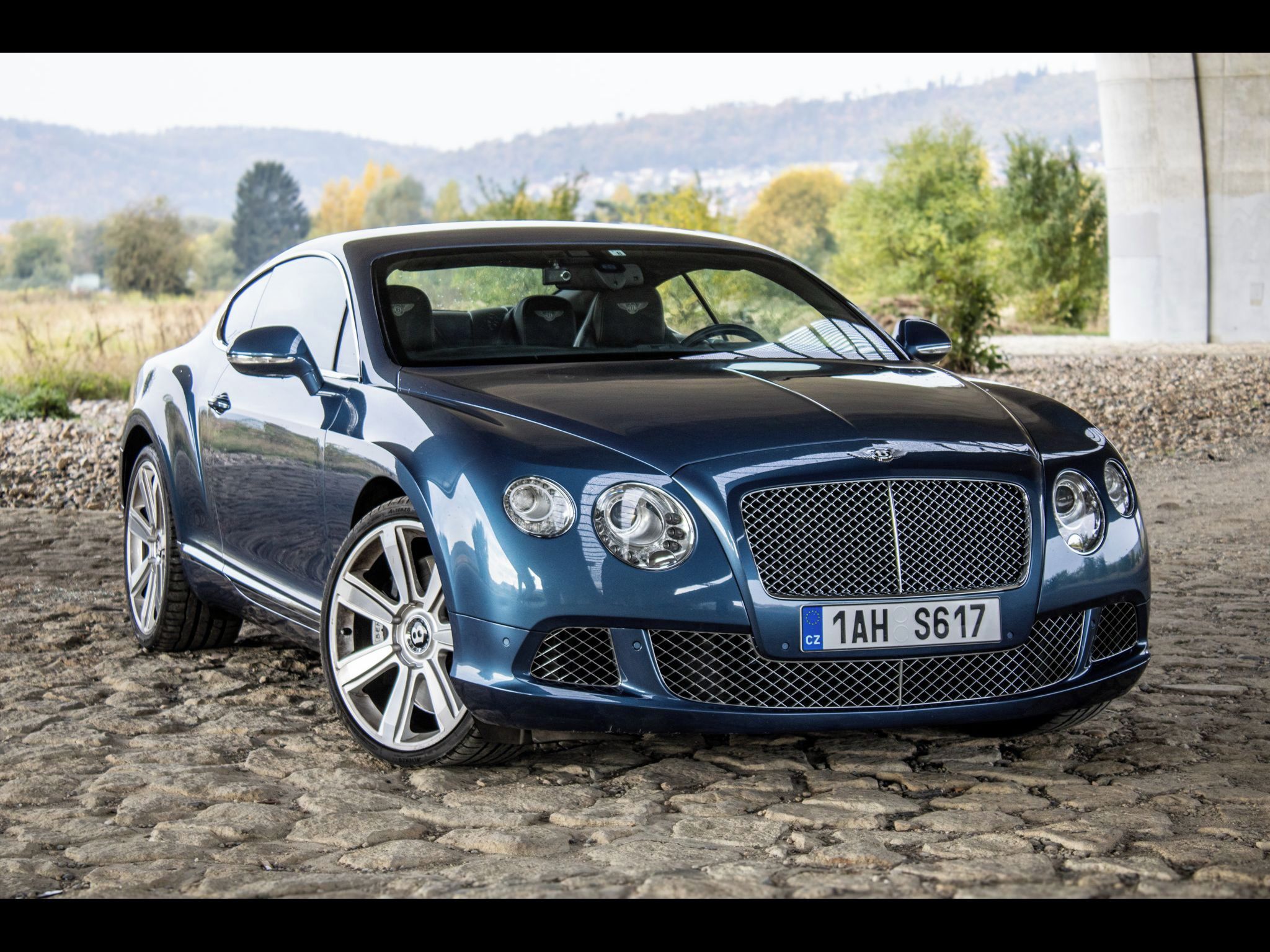 Bentley Continental GT - fotka 3