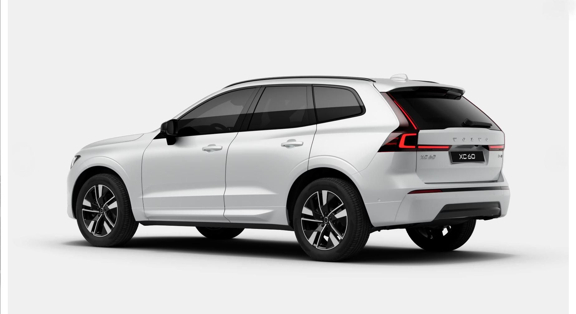 Volvo XC60, B5 AWD PLUS DARK AUT - fotka 3