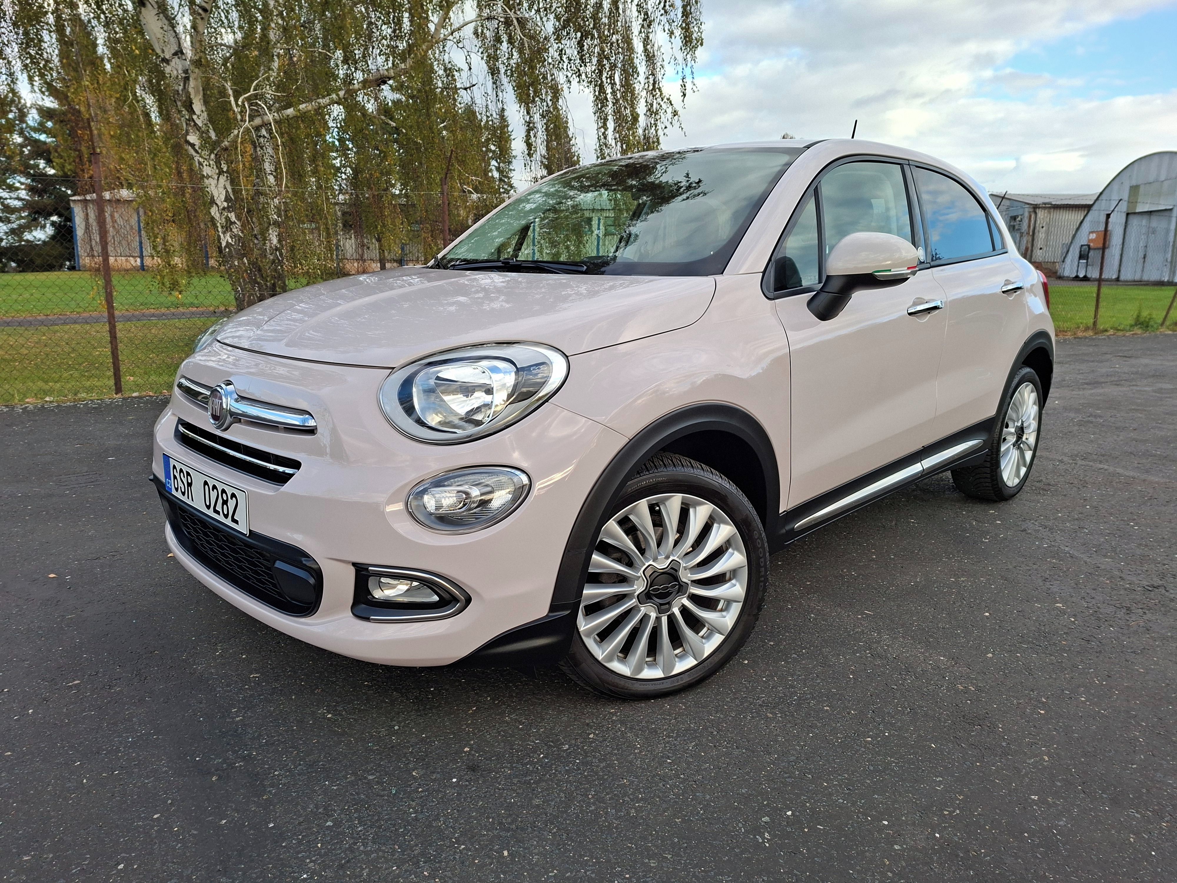 Fiat 500X, 1.6 mjt, servis, max výb, TZ - fotka 2