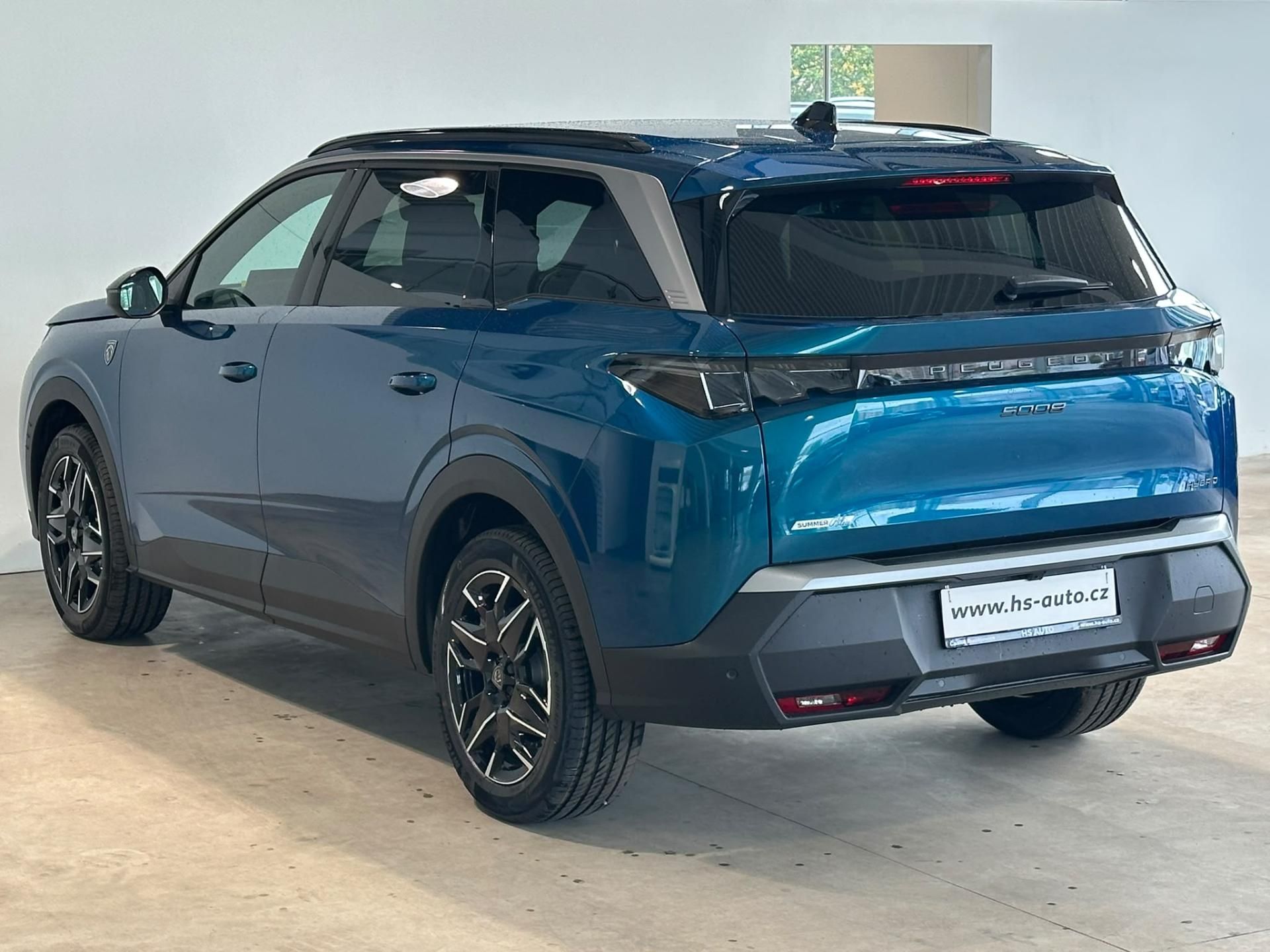 Peugeot 5008, GT Hybrid 145 e-DCS6 - fotka 6