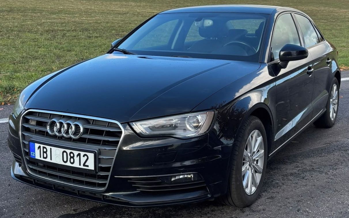 Audi A3, 1.6 TDI 81kW - fotka 6