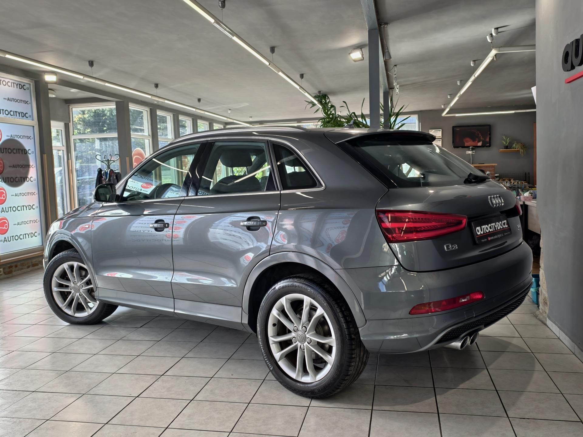 Audi Q3, 2.0 TDi 120kW QUATTRO S-line - fotka 5