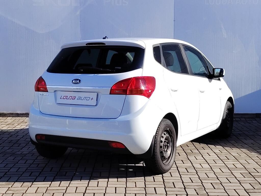 Kia Venga, 1.4 gdi 66 kW - fotka 2