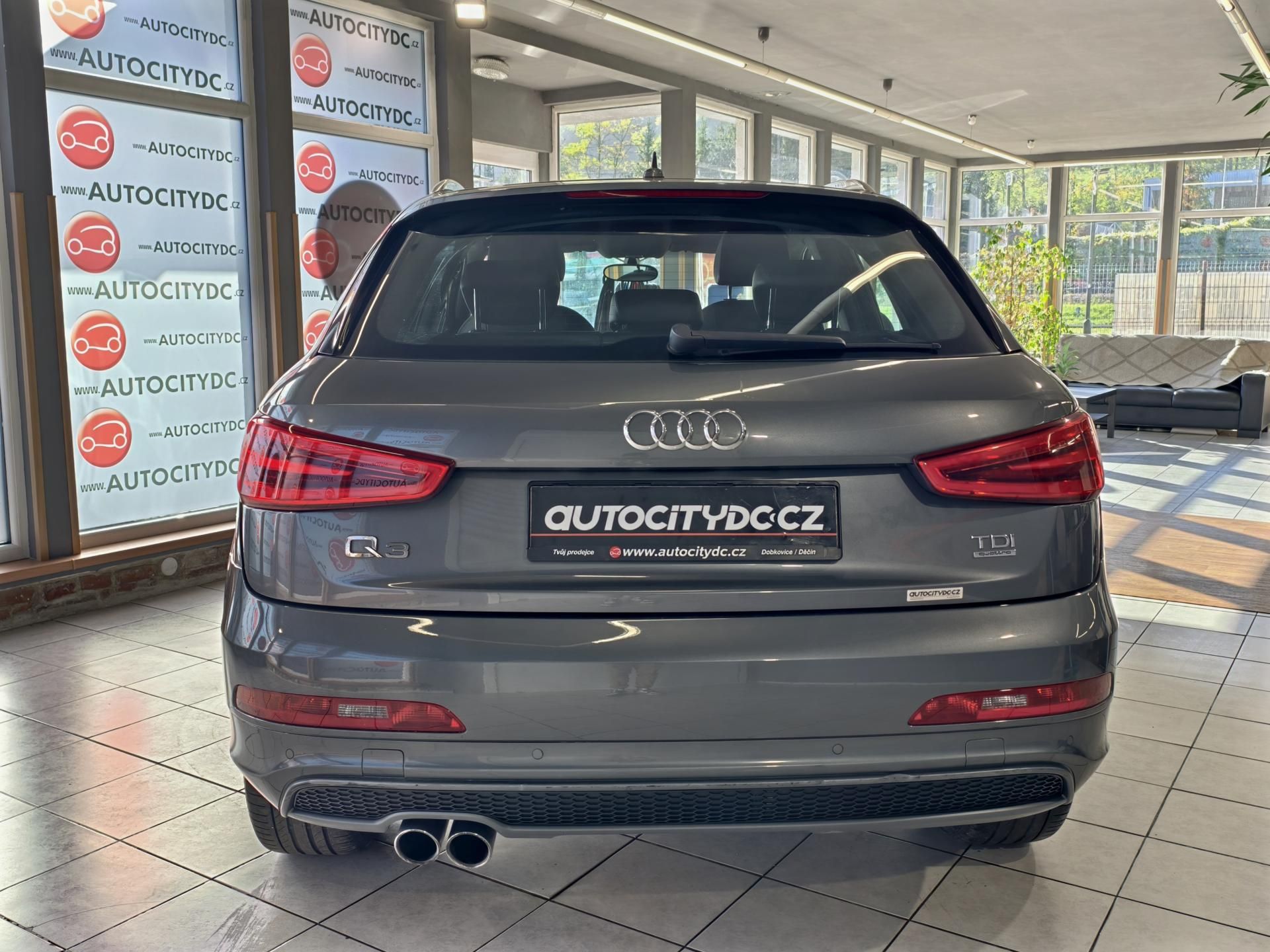 Audi Q3, 2.0 TDi 120kW QUATTRO S-line - fotka 6