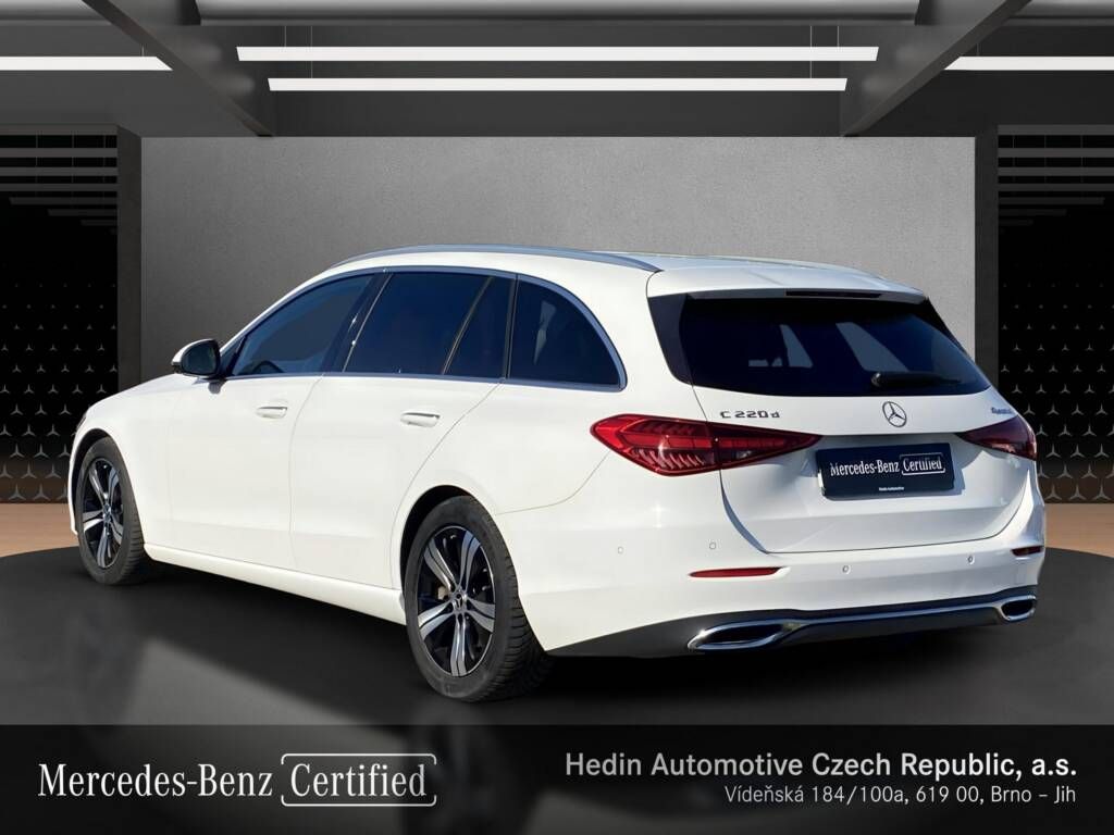 Mercedes-Benz Třídy C, C 220 d 4MATIC kombi - fotka 3