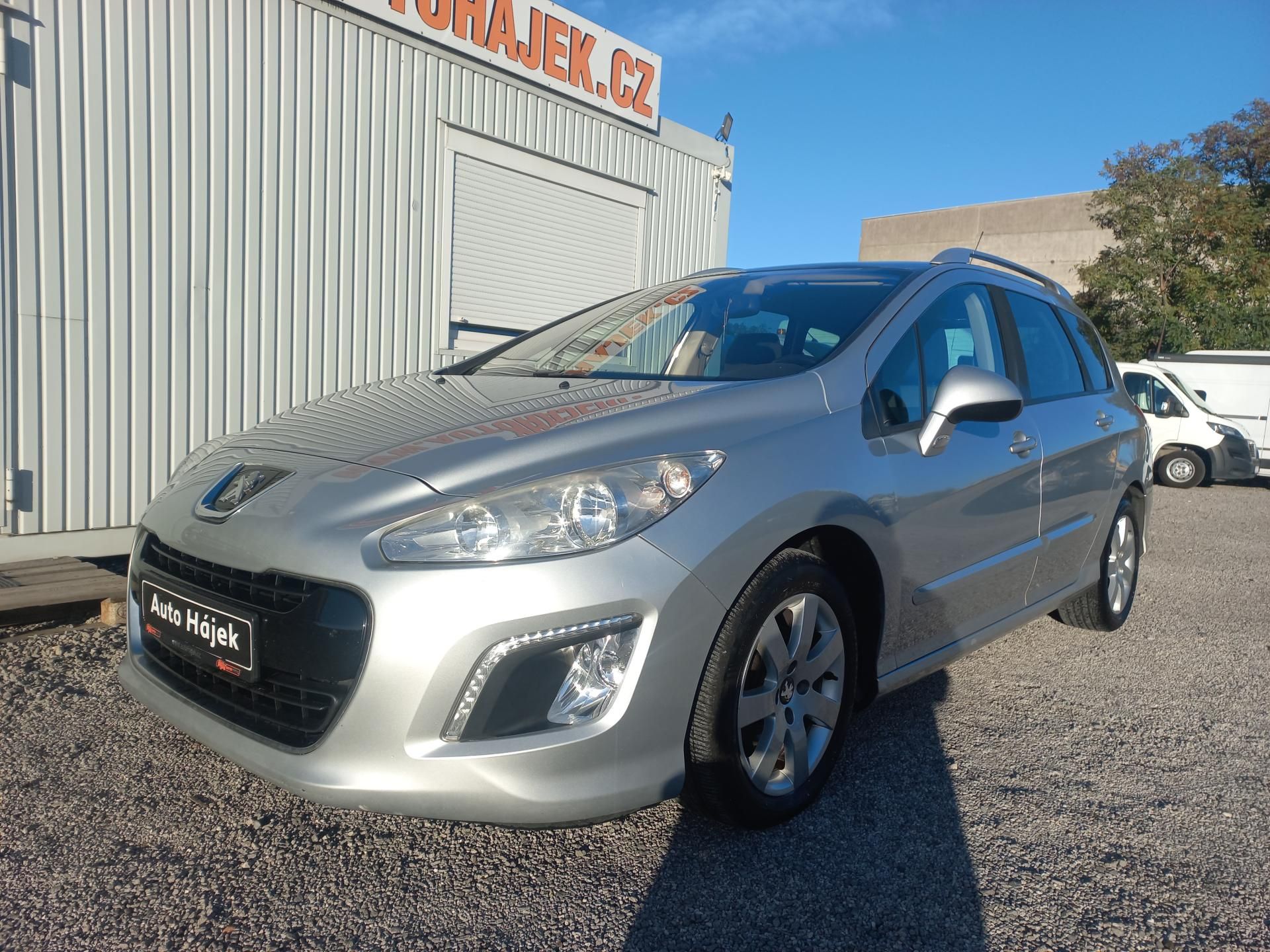 Peugeot 308, SW 1.6eHDi 82kW Panorama - fotka 4