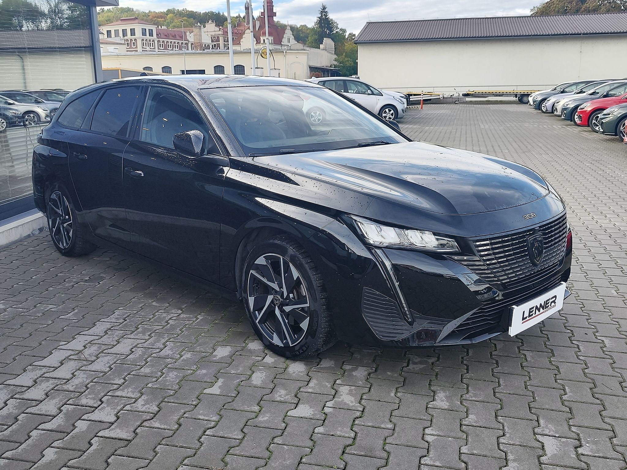 Peugeot 308, 1.2 PureTech/96kW Allure AT - fotka 3