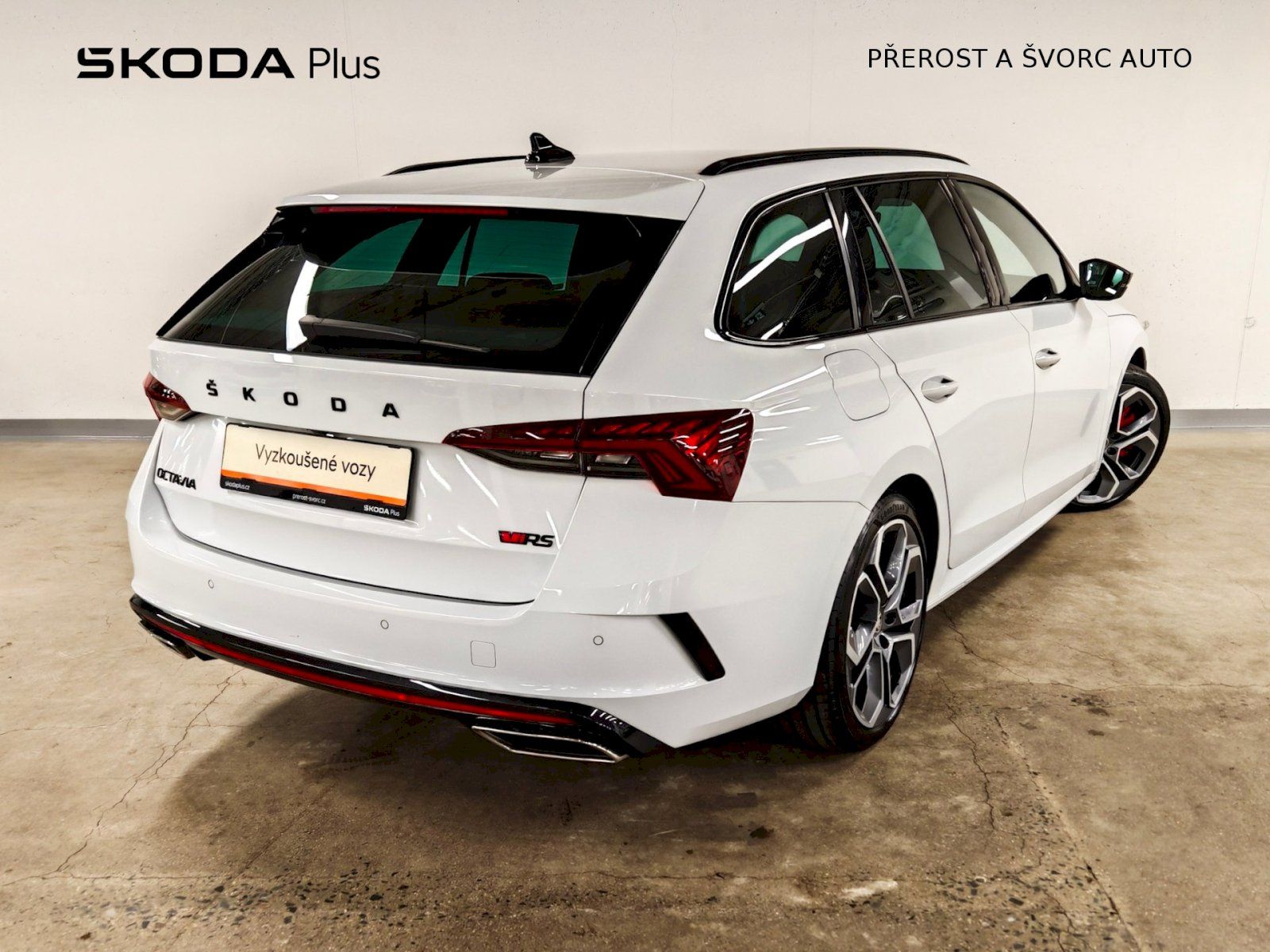 Škoda Octavia, Combi 2.0 TSI 180 kW DSG RS - fotka 2