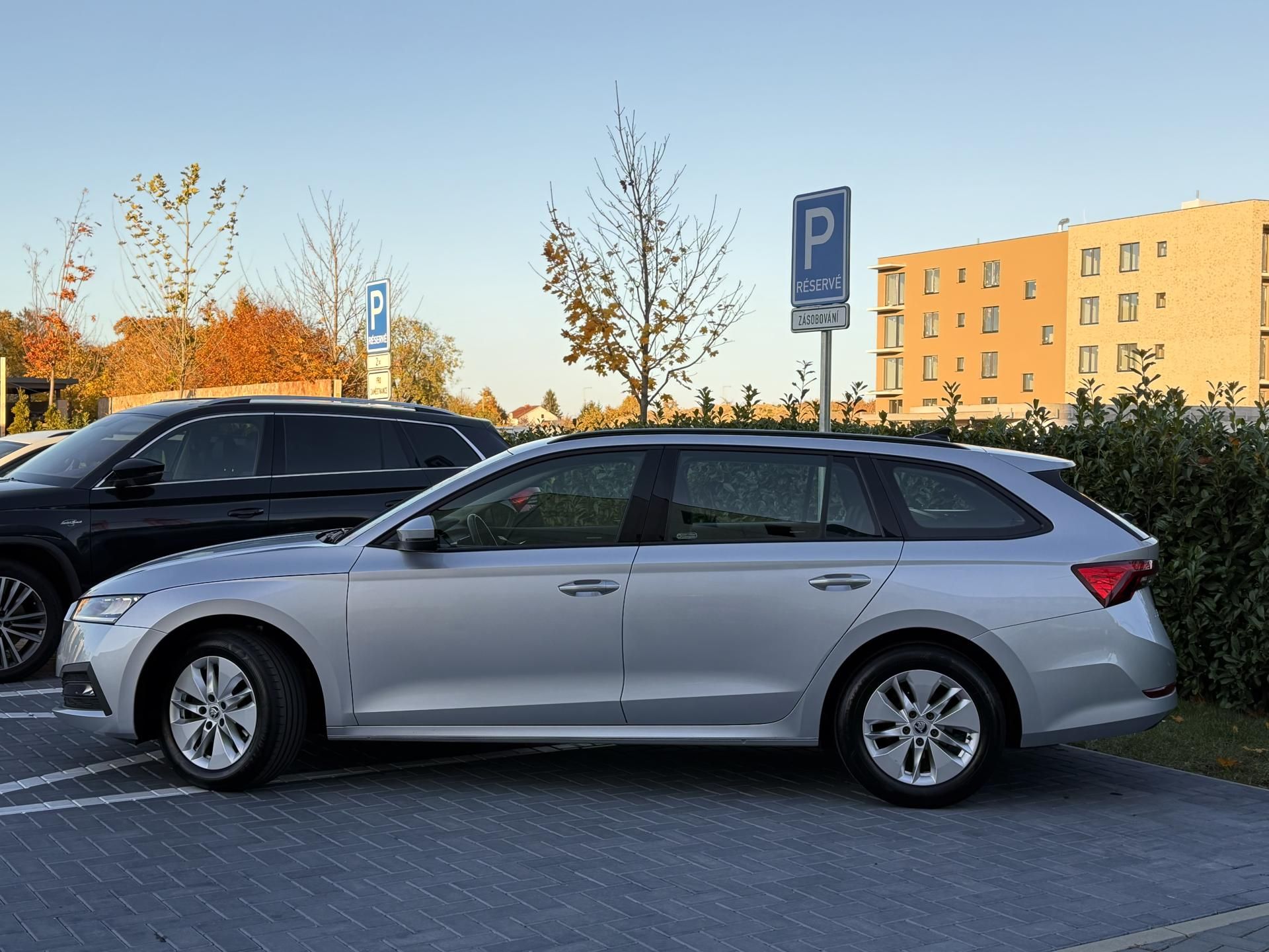 Škoda Octavia, 2.0 TDi 85 kW - fotka 2