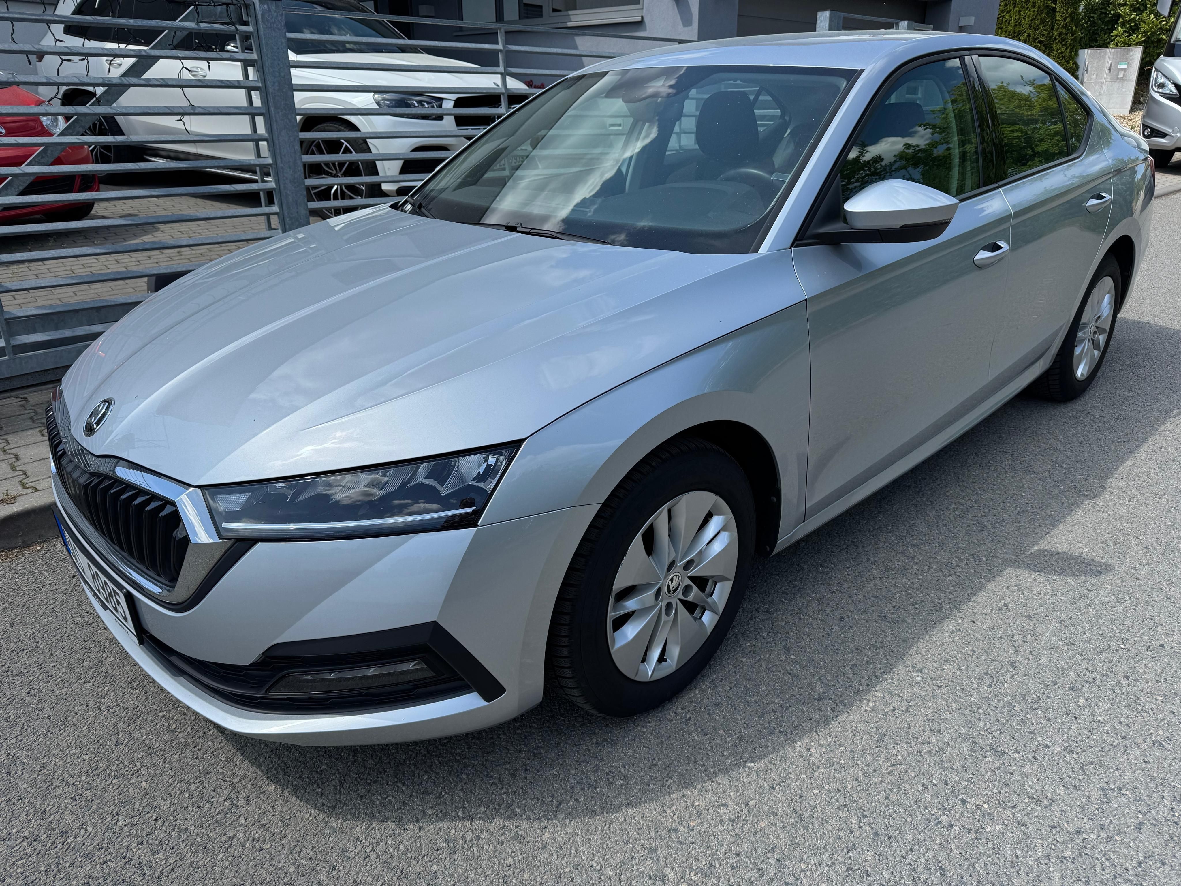Škoda Octavia, 2.0TDi /ČR/STAV/SERVIS/ - fotka 2