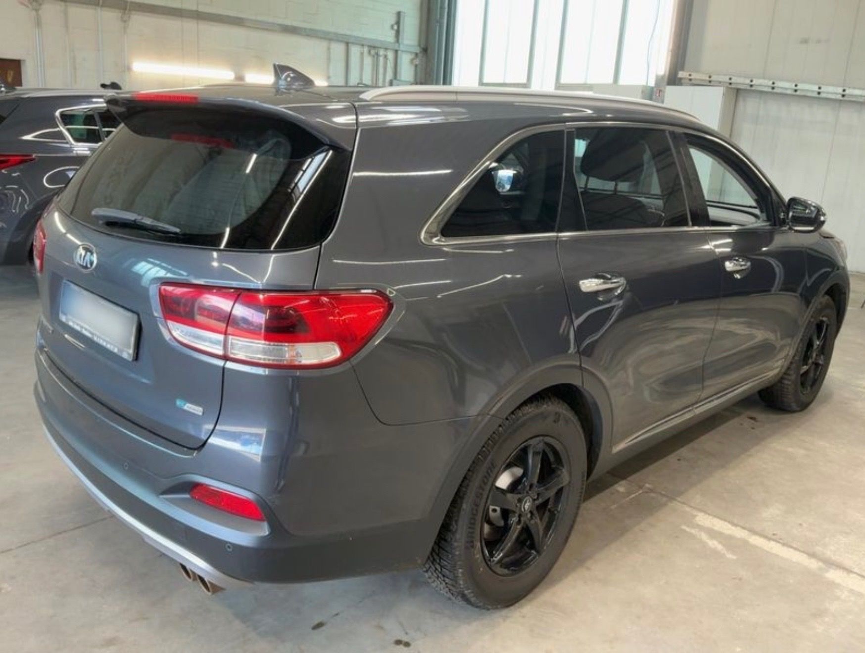 Kia Sorento, 2.2 CRDi 4X4 AT KŮŽE VENTILACE - fotka 3