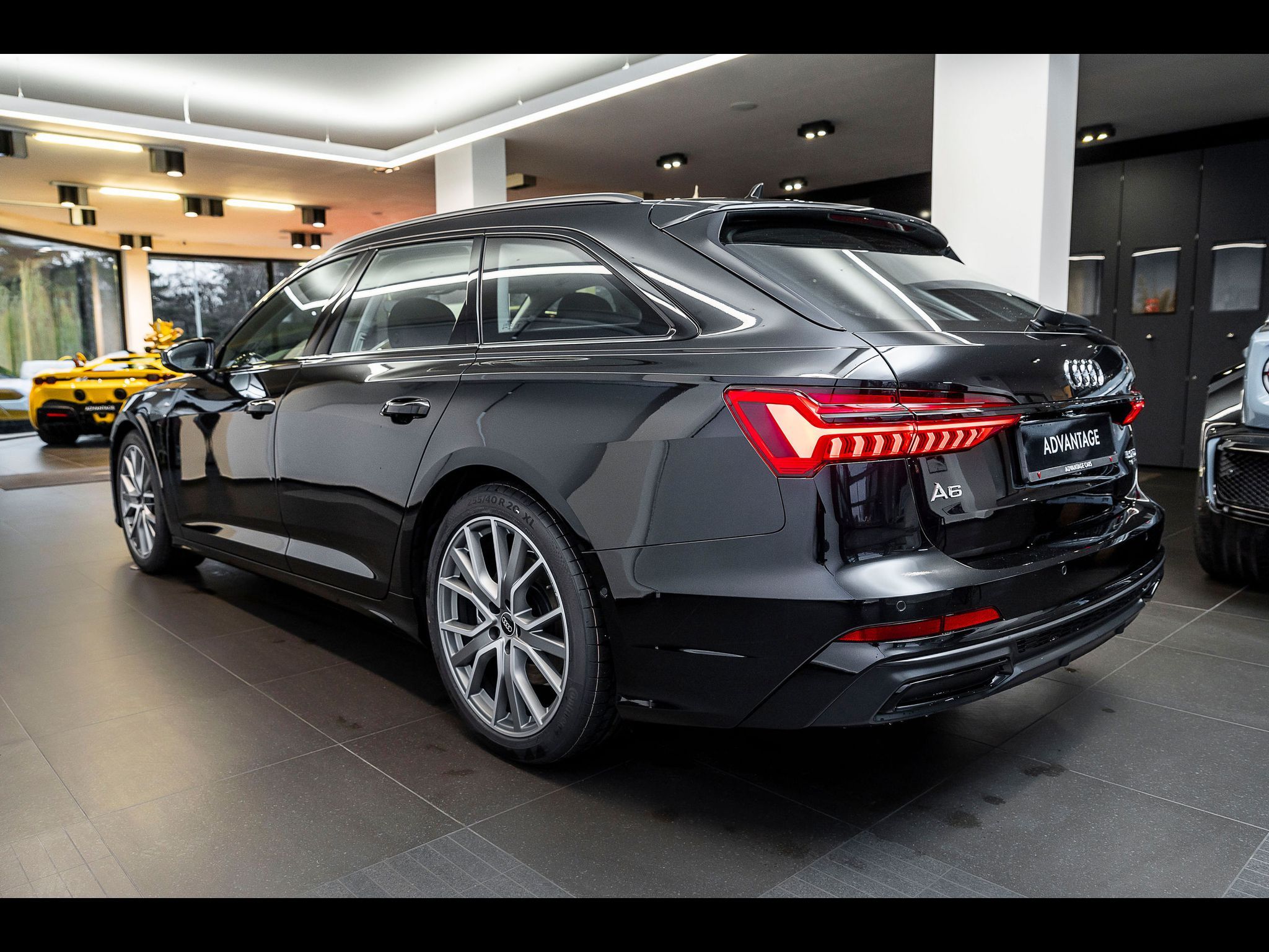 Audi A6, 50 TDI quattro Avant S line - fotka 4