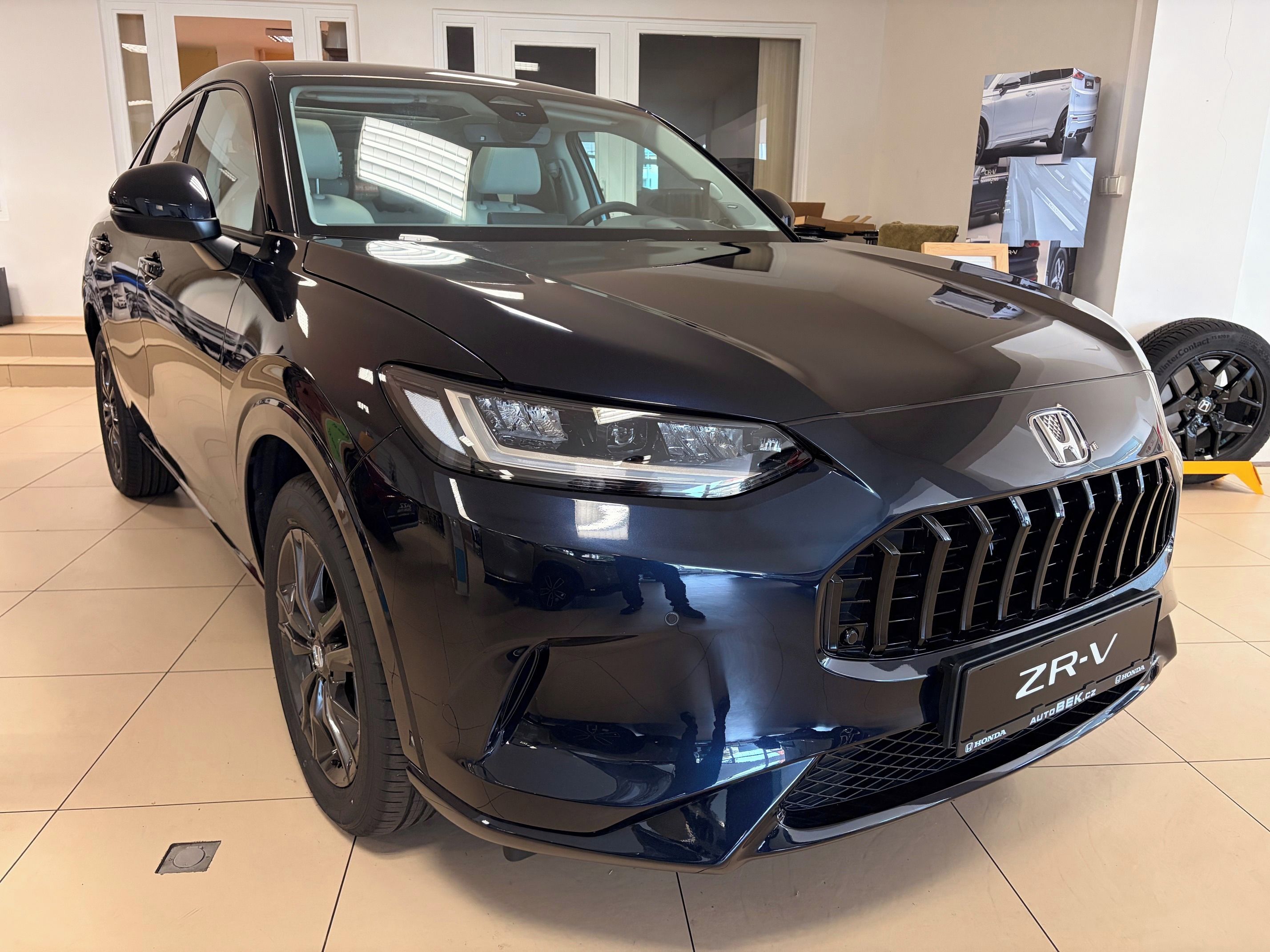 Honda ZR-V, 2,0 e:HEV Advance YM27 - fotka 2