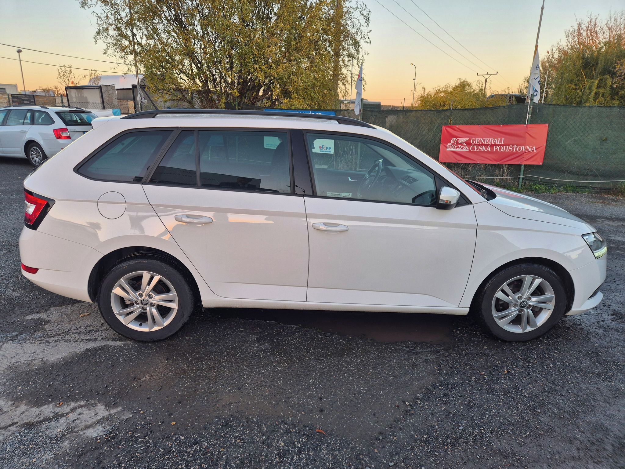 Škoda Fabia, Combi 1,0 TSI Ambition TOP - fotka 4