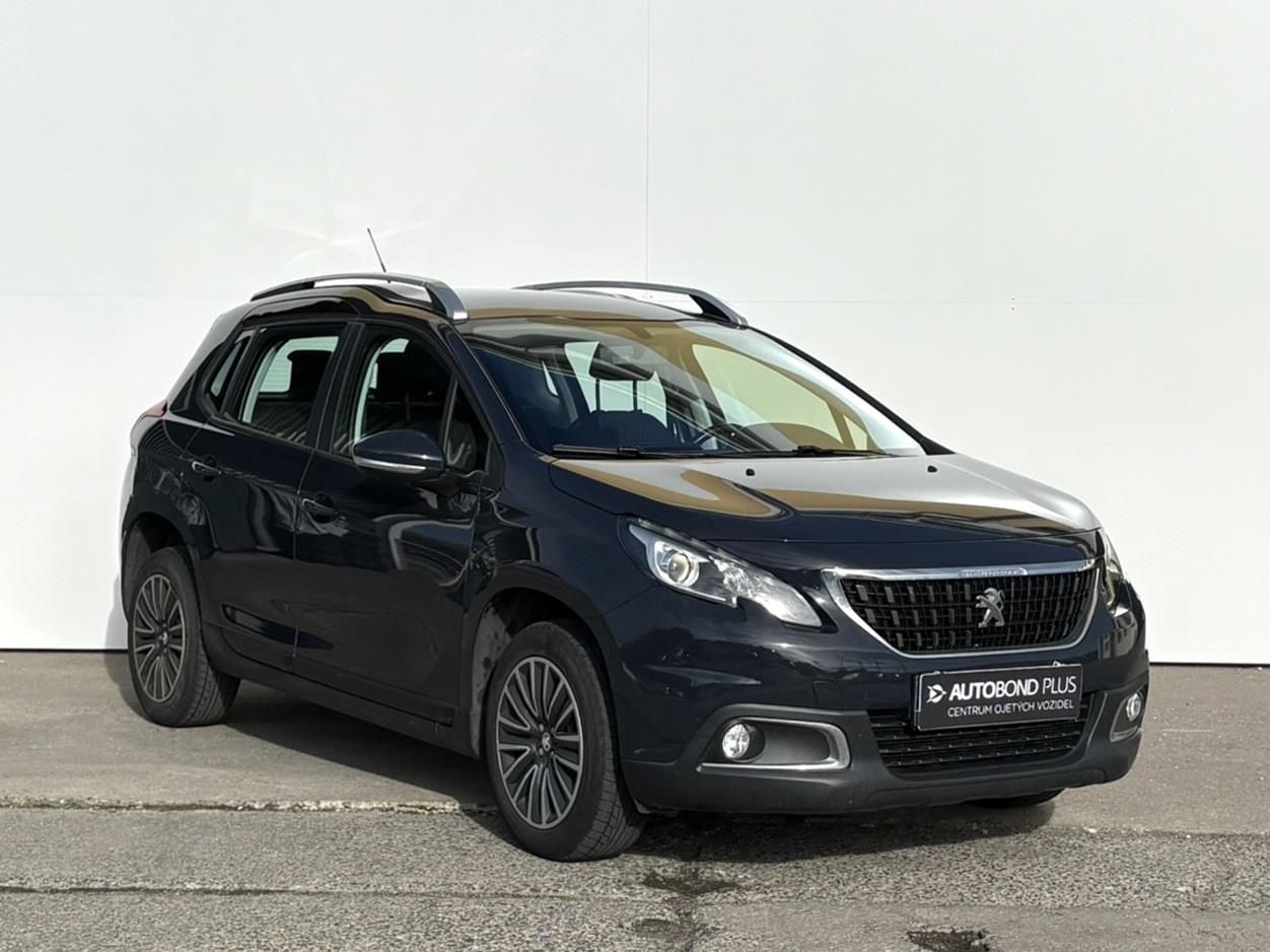 Peugeot 2008, 1.2 PureTech 110k ACTIVE - fotka 6