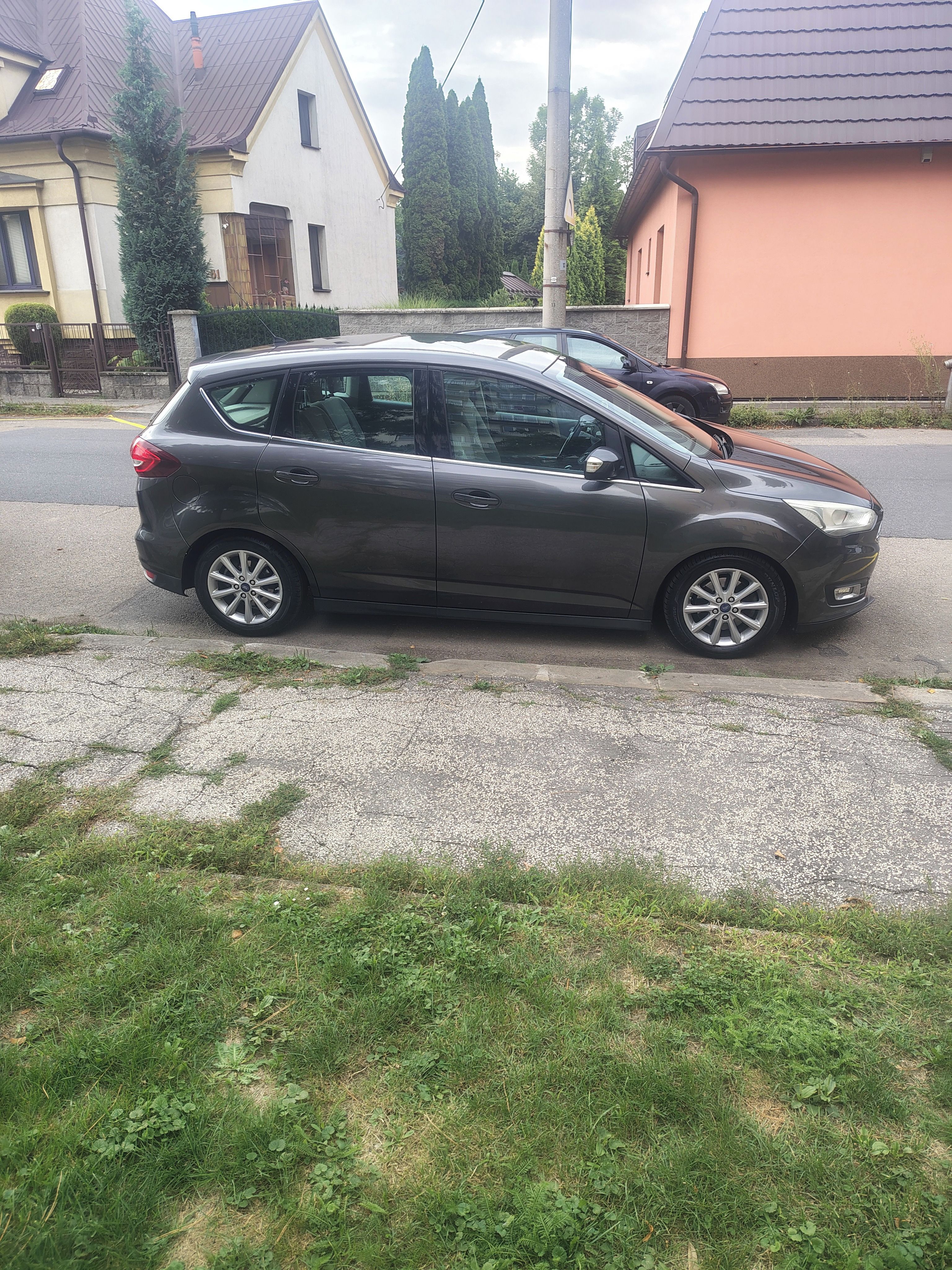 Ford C-MAX, 2.0 TDCi 110kw 150 koní - fotka 5