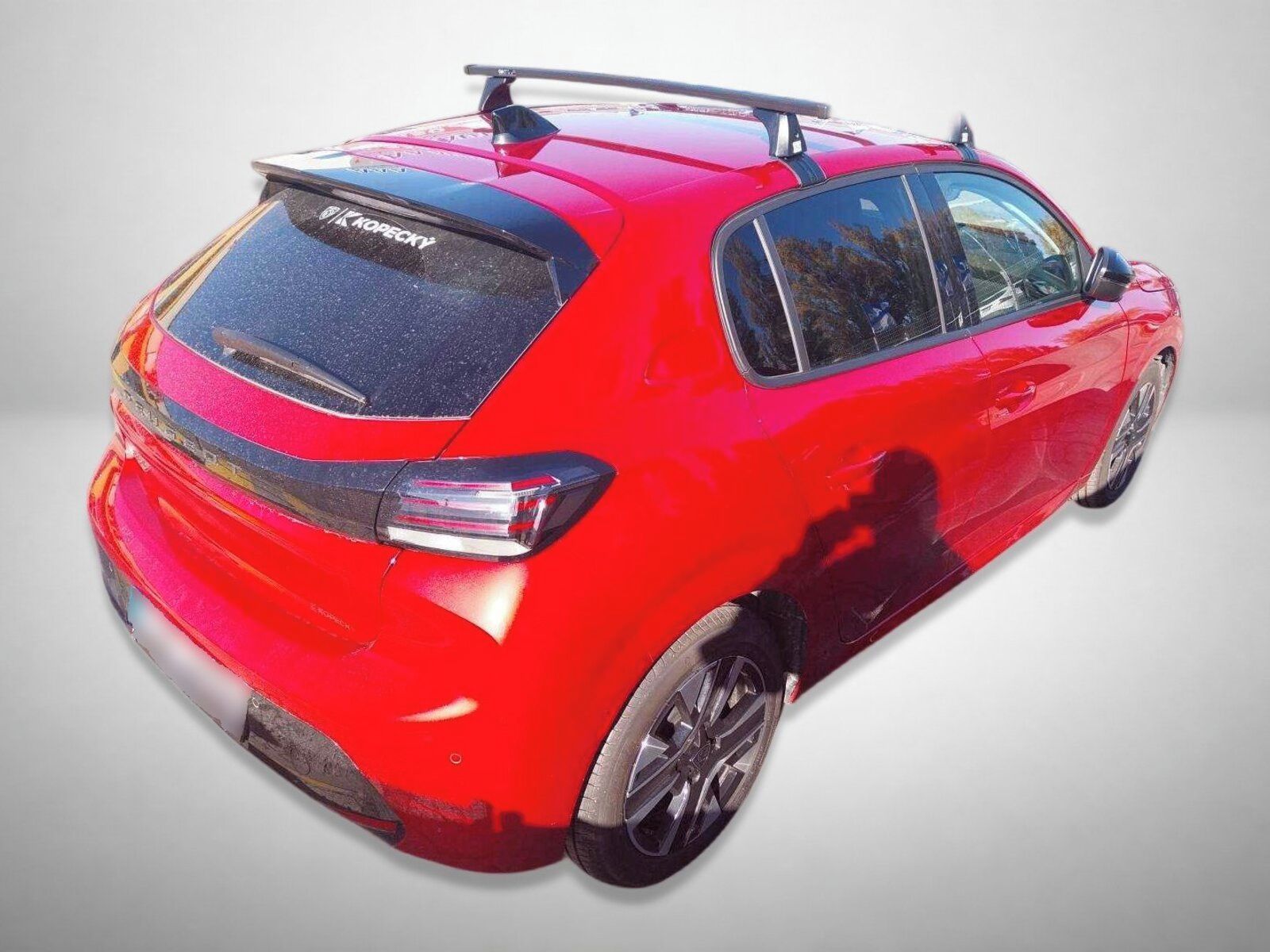 Peugeot 208, 1.2 Hybrid, Allure, ČR,1.maj - fotka 2