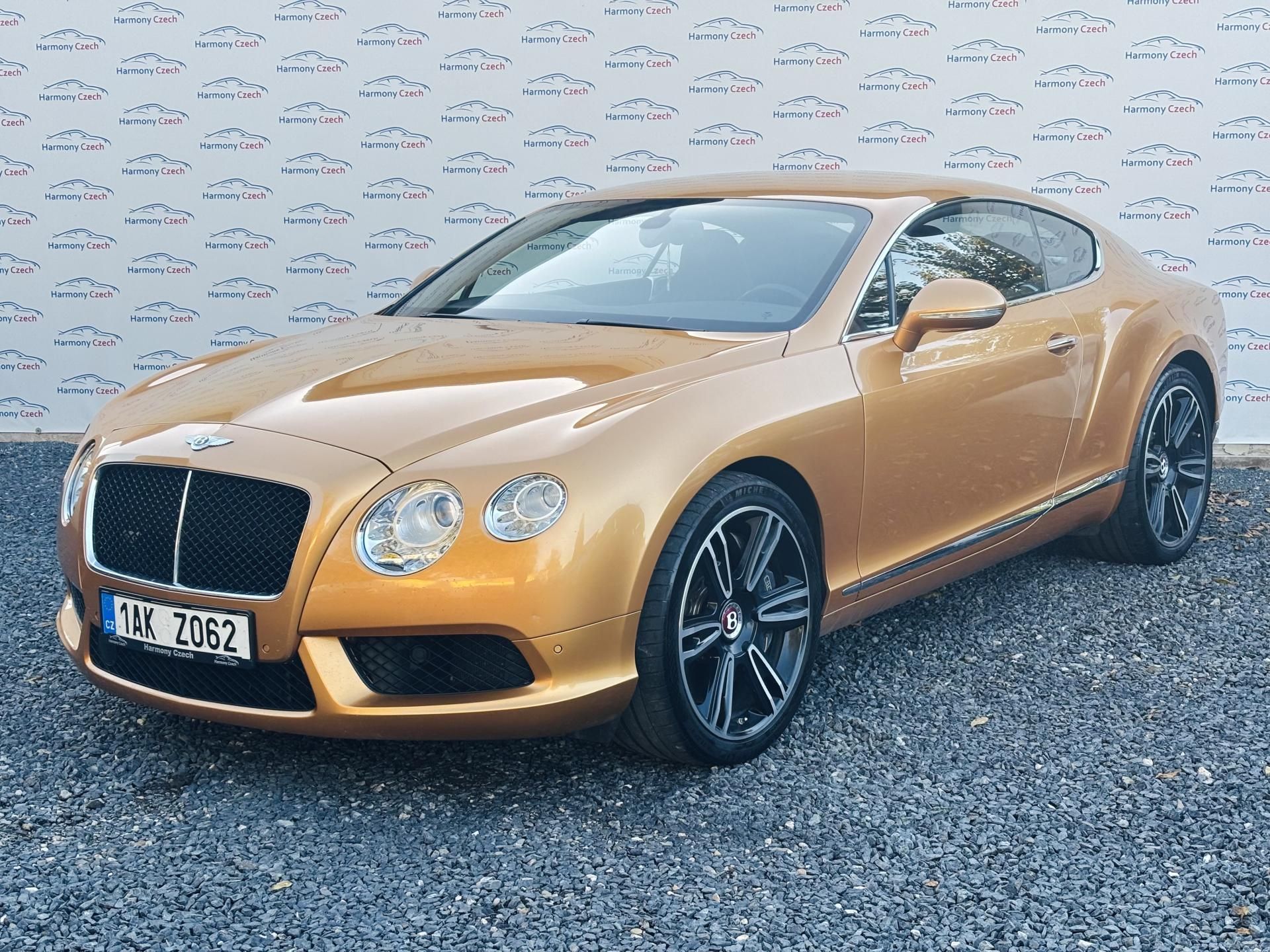 Bentley Continental GT, 4.0 V8, 373kW, 4X4, ČR - fotka 3