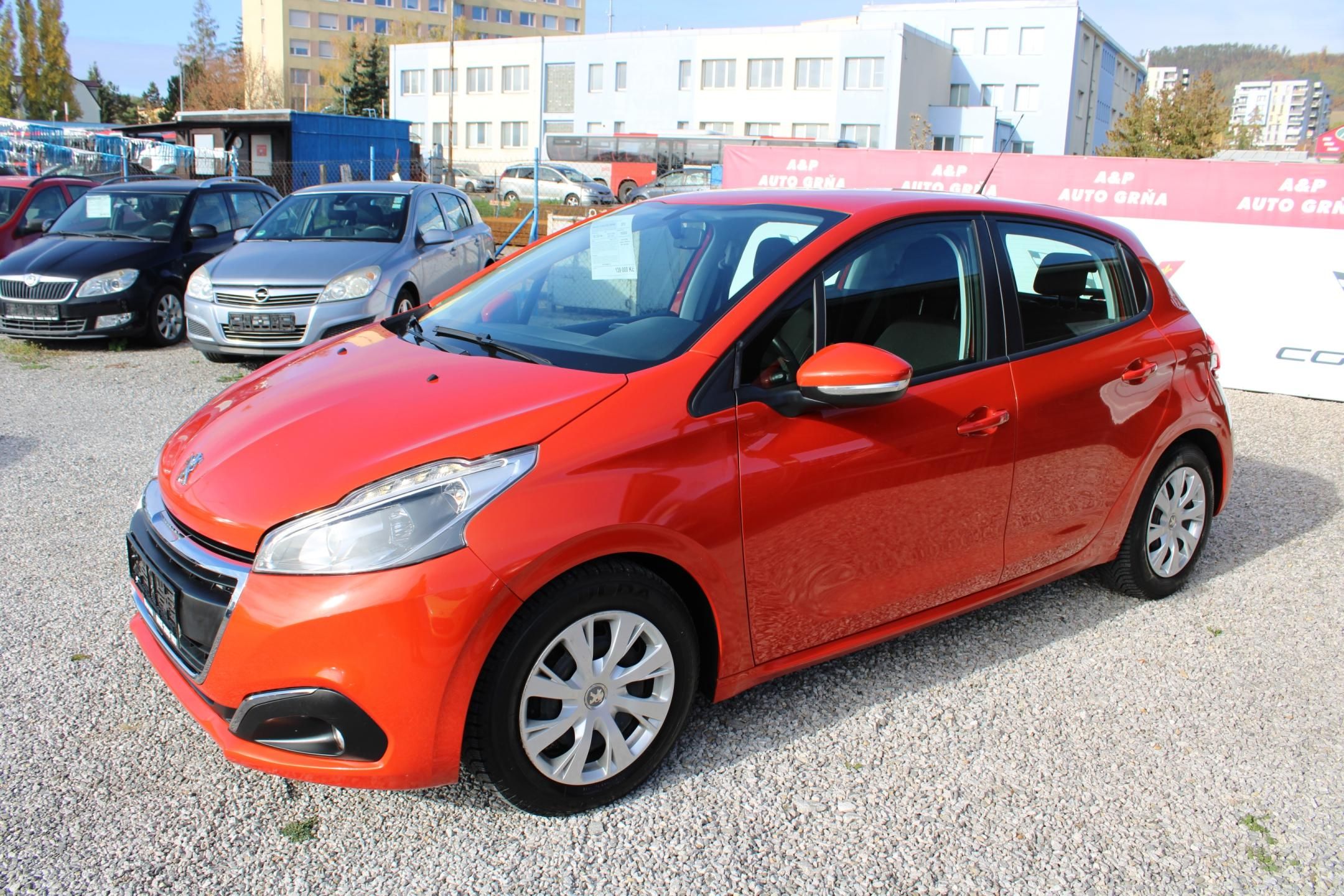 Peugeot 208, 1,2i KLIMA EL.OKNA TEMPOMAT - fotka 3