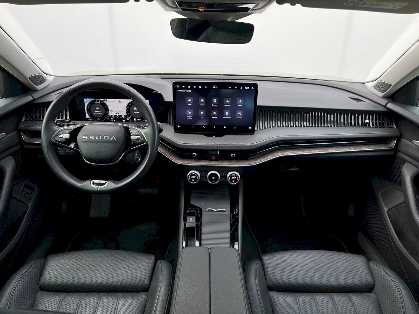 Škoda Superb, L&K Kombi 1.5 150kW A6F - fotka 6
