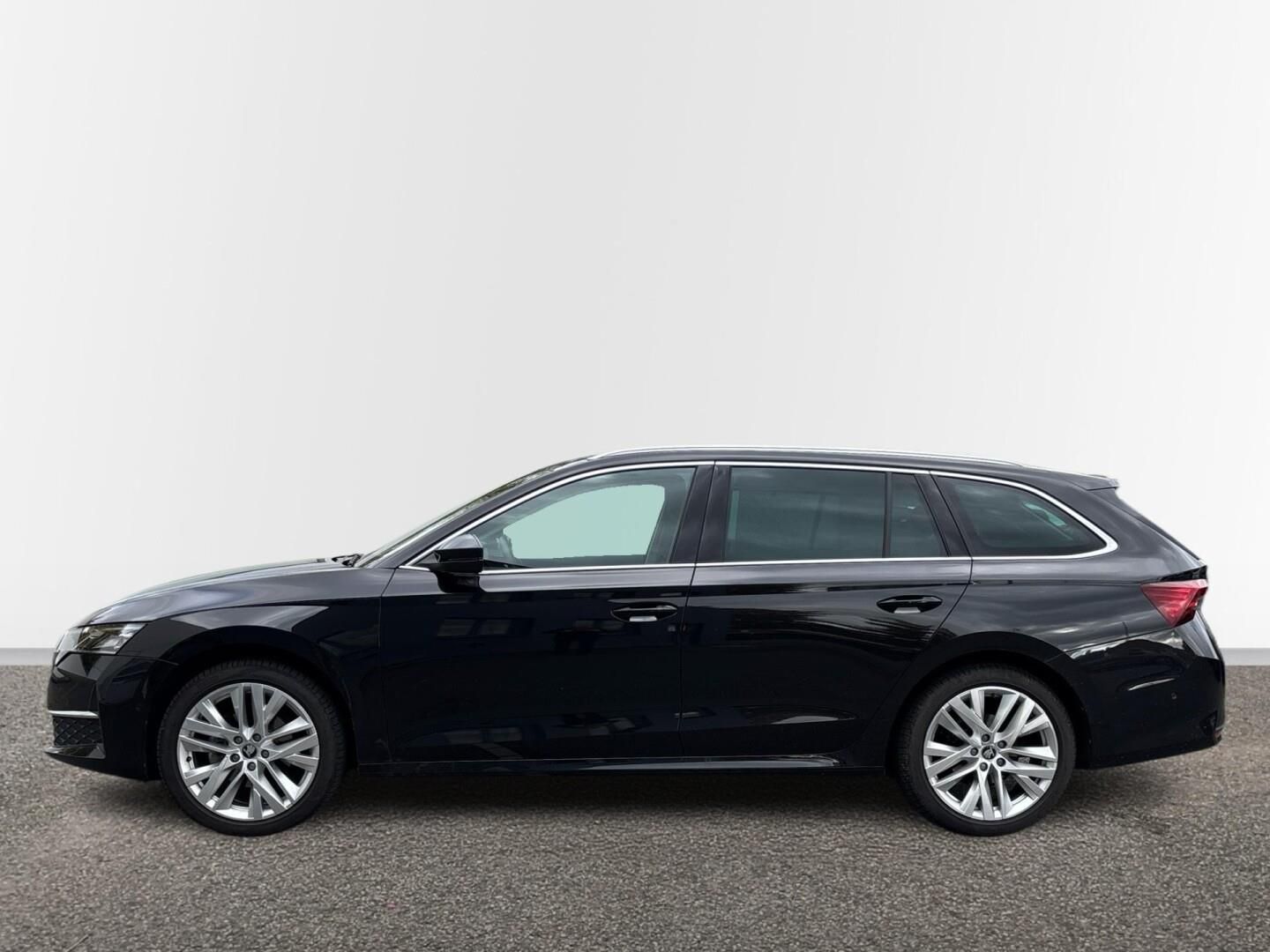 Škoda Octavia, 1.5 TSI / 110 kW Top Selection - fotka 3
