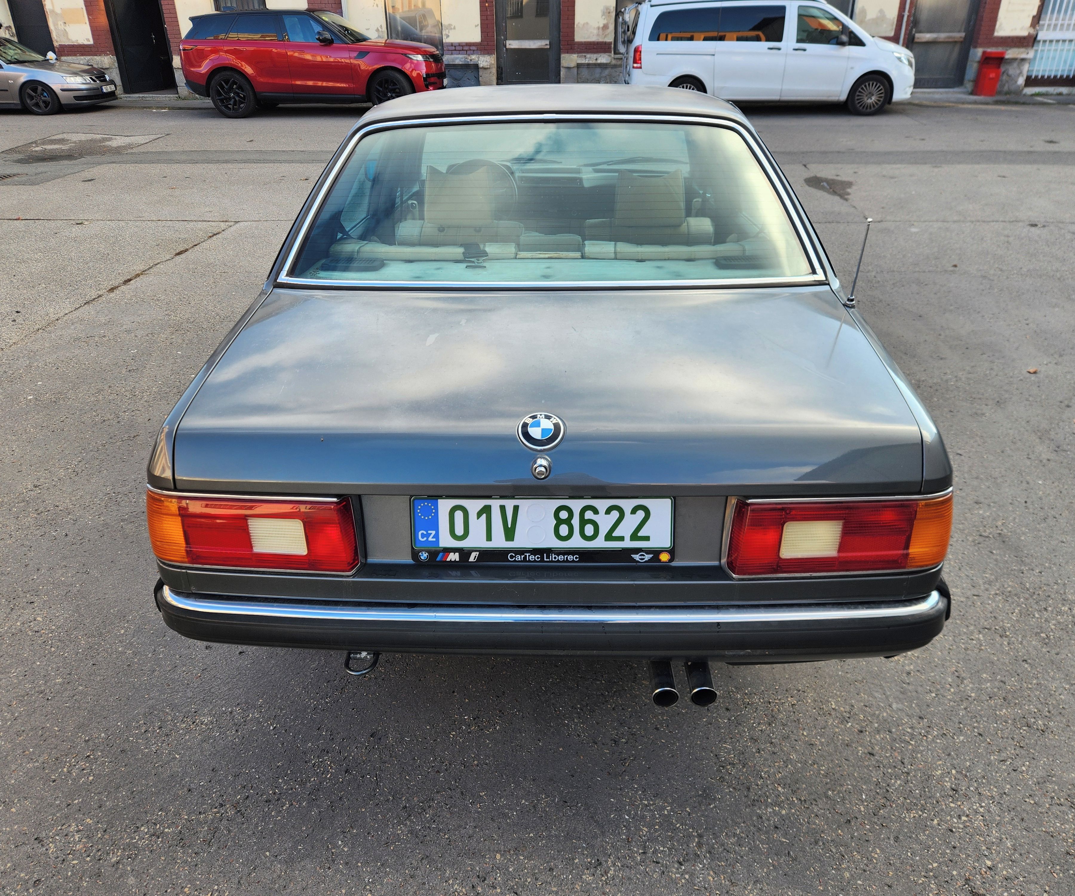 BMW Řada 7, 732I*AUTOMAT*VETERÁN*SPZ*145KW - fotka 4