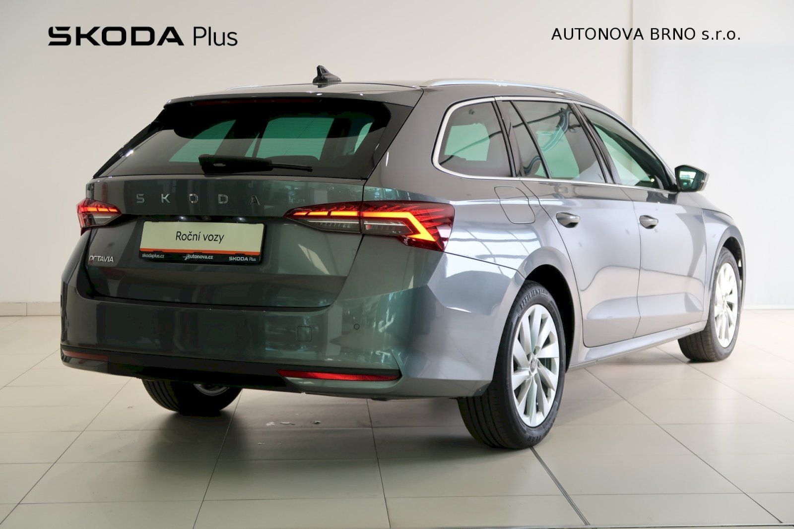 Škoda Octavia, Combi 1.5 TSi 110kW Top Select - fotka 2