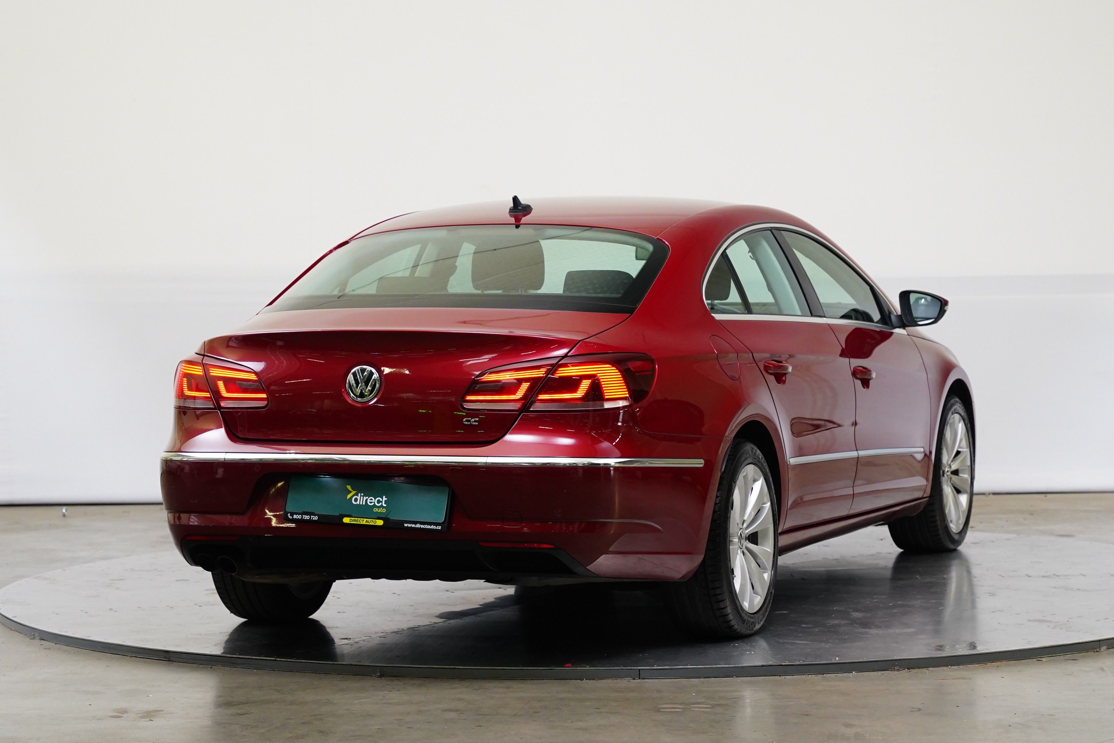 Volkswagen Passat, 1.4 TSI 118 kW Sport - fotka 2