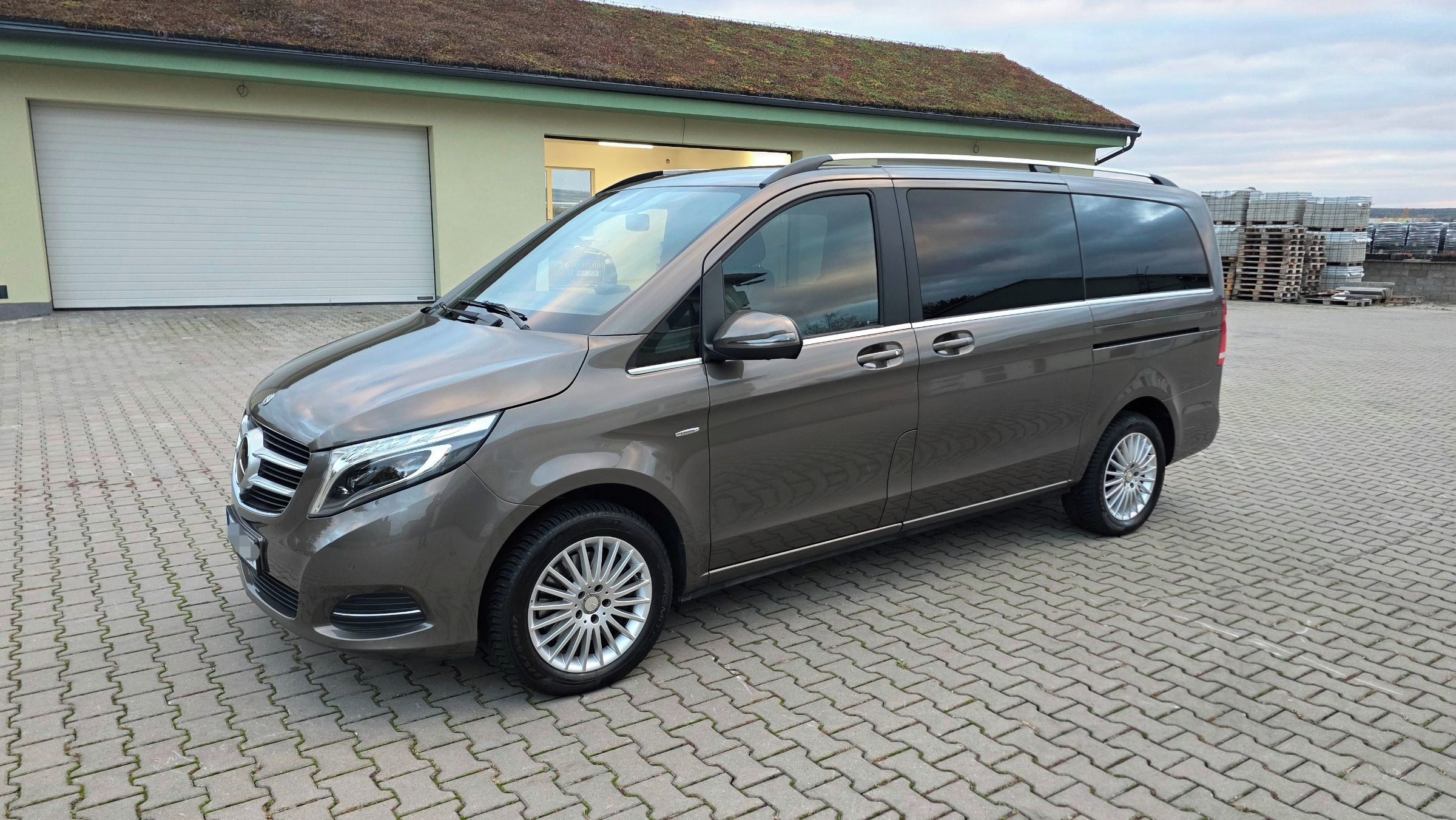 Mercedes-Benz Třídy V, 7 míst, první majitel