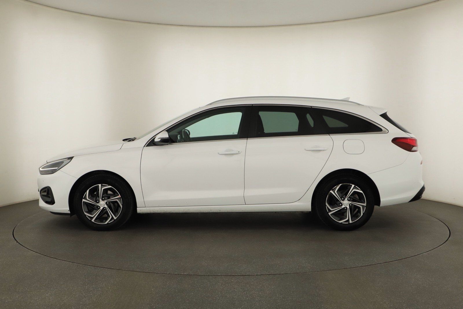 Hyundai i30, 1.0 T-GDI, Automat, ČR,1.maj - fotka 3