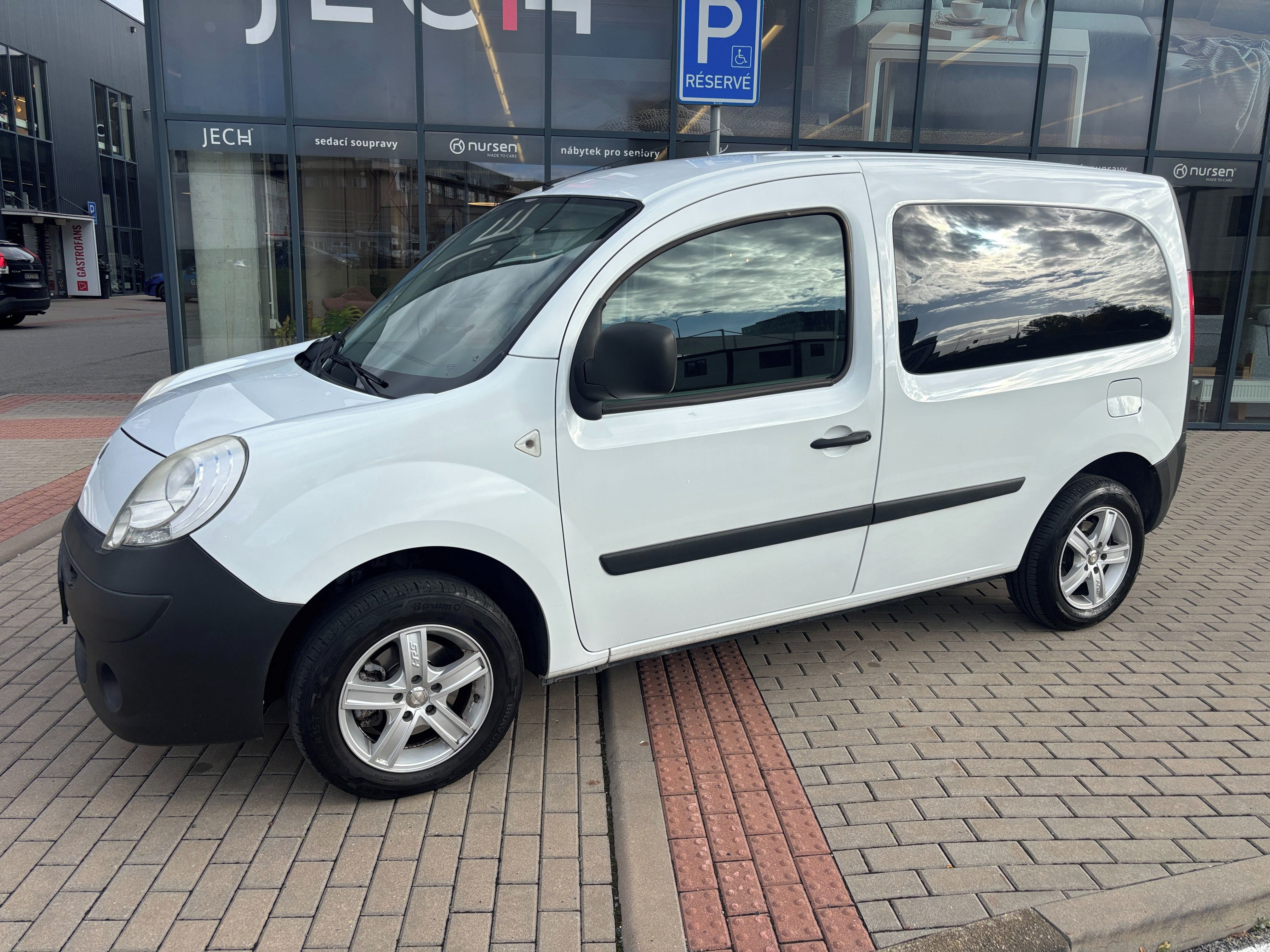 Renault Kangoo, 1.6i 64kW ČR