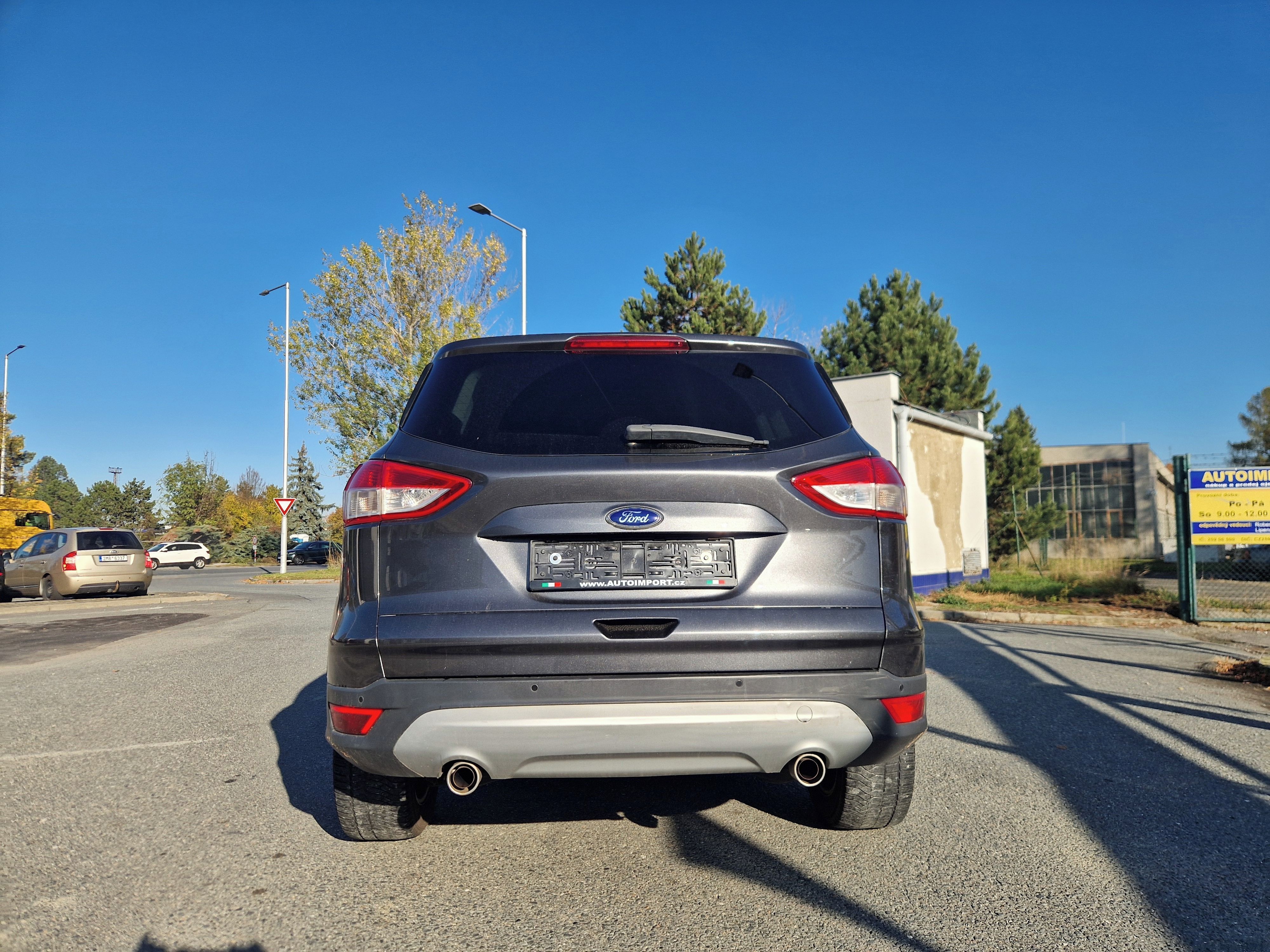 Ford Kuga, 2.0TDCi NAVI 4x4 - fotka 4