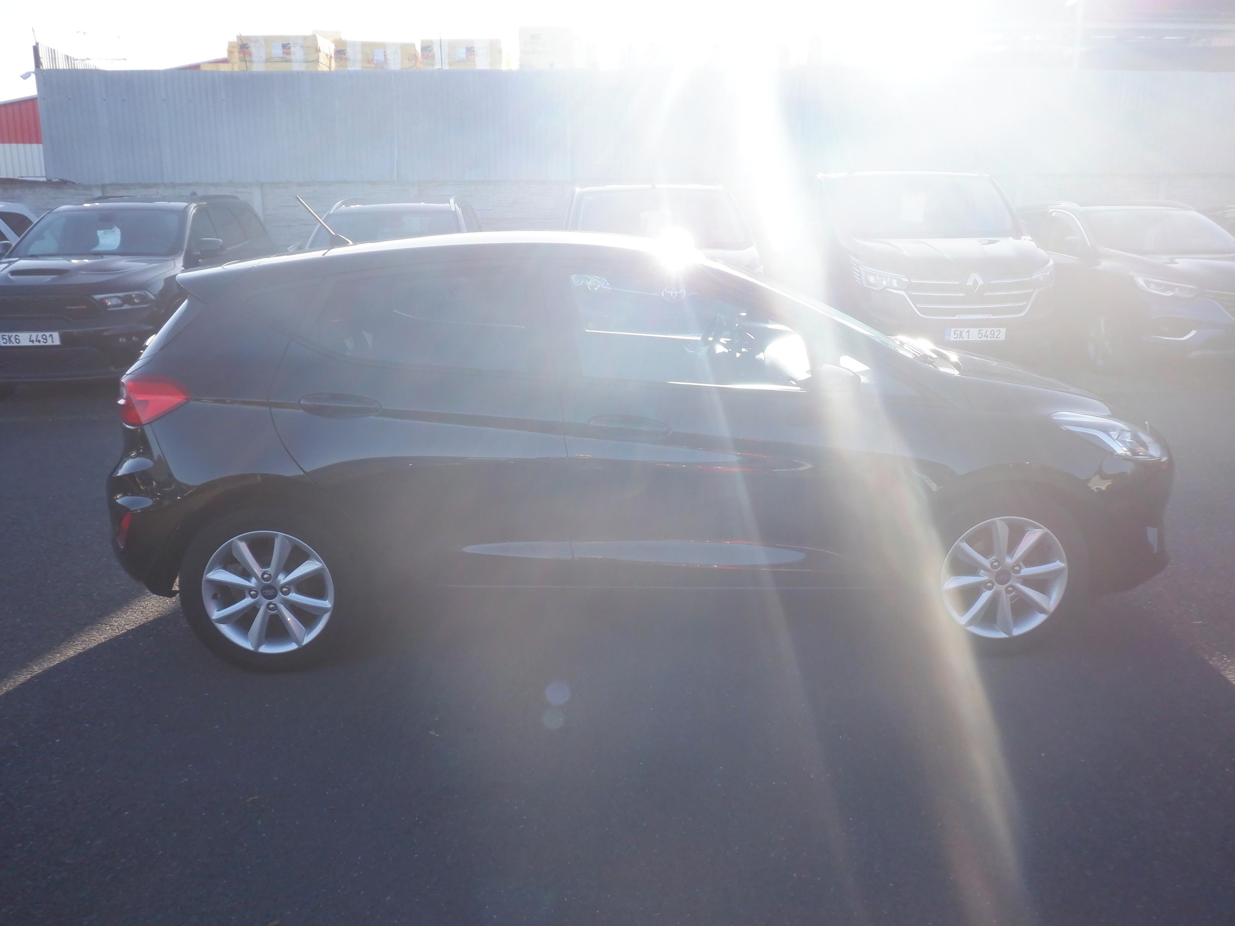 Ford Fiesta, 1.0 EcoBoost Cool Connect - fotka 4
