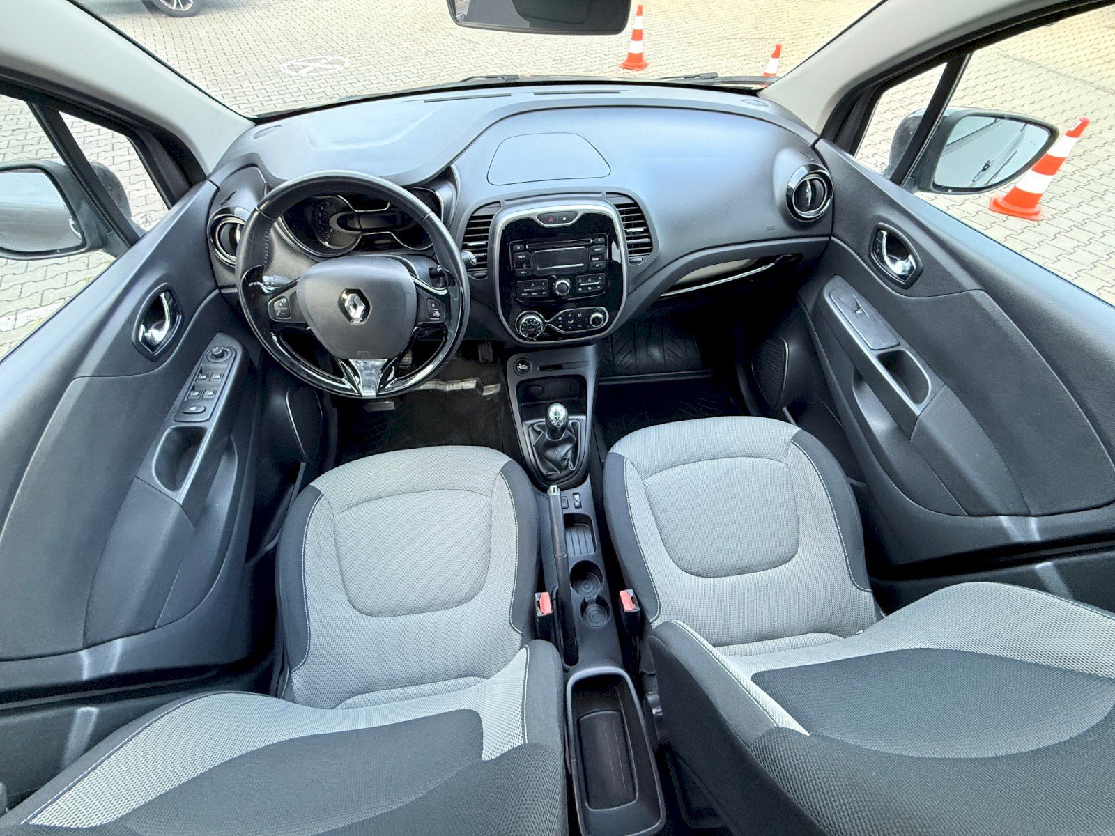 Renault Captur, TCe 66kW/90PS - fotka 5